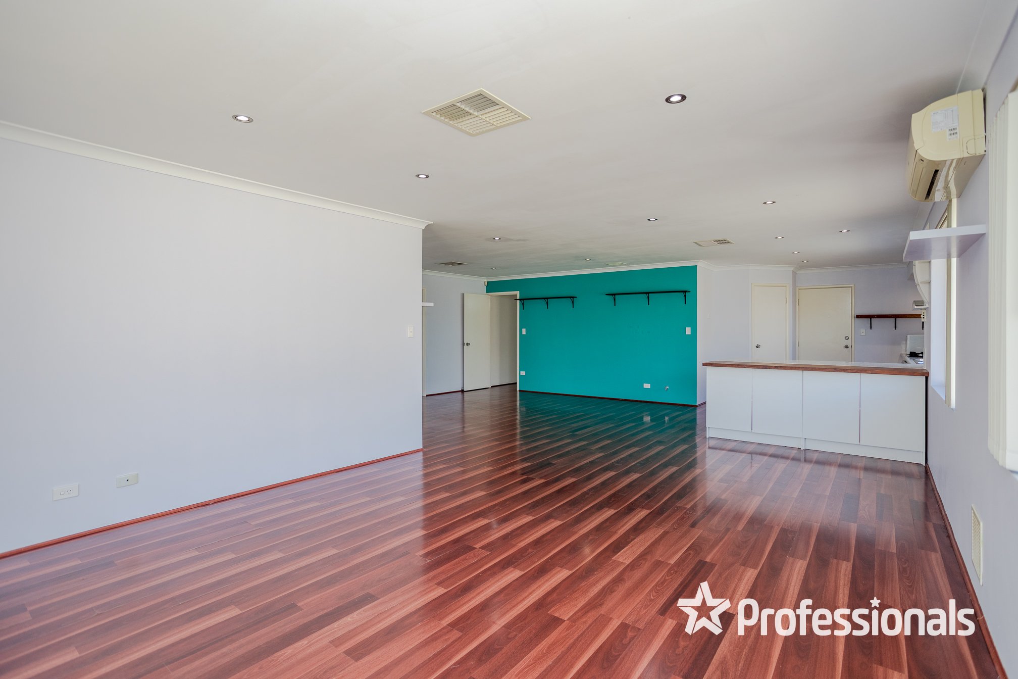 6 ESCALONA TURN, Seville Grove, South East Perth, 0 침실, 0 욕실, House