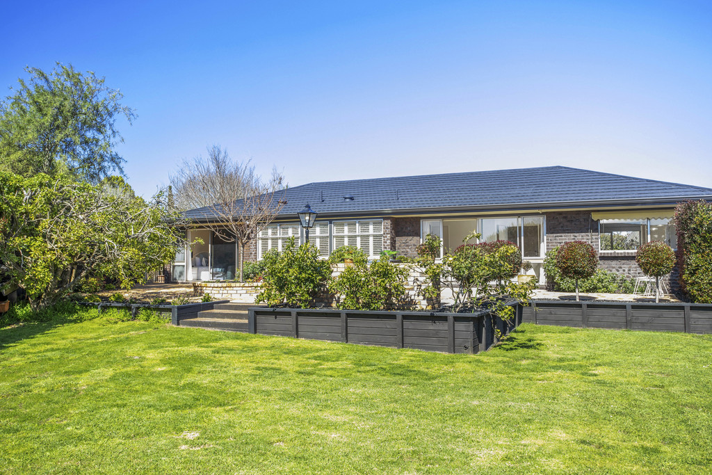 Residential  Mixed Housing Suburban Zone