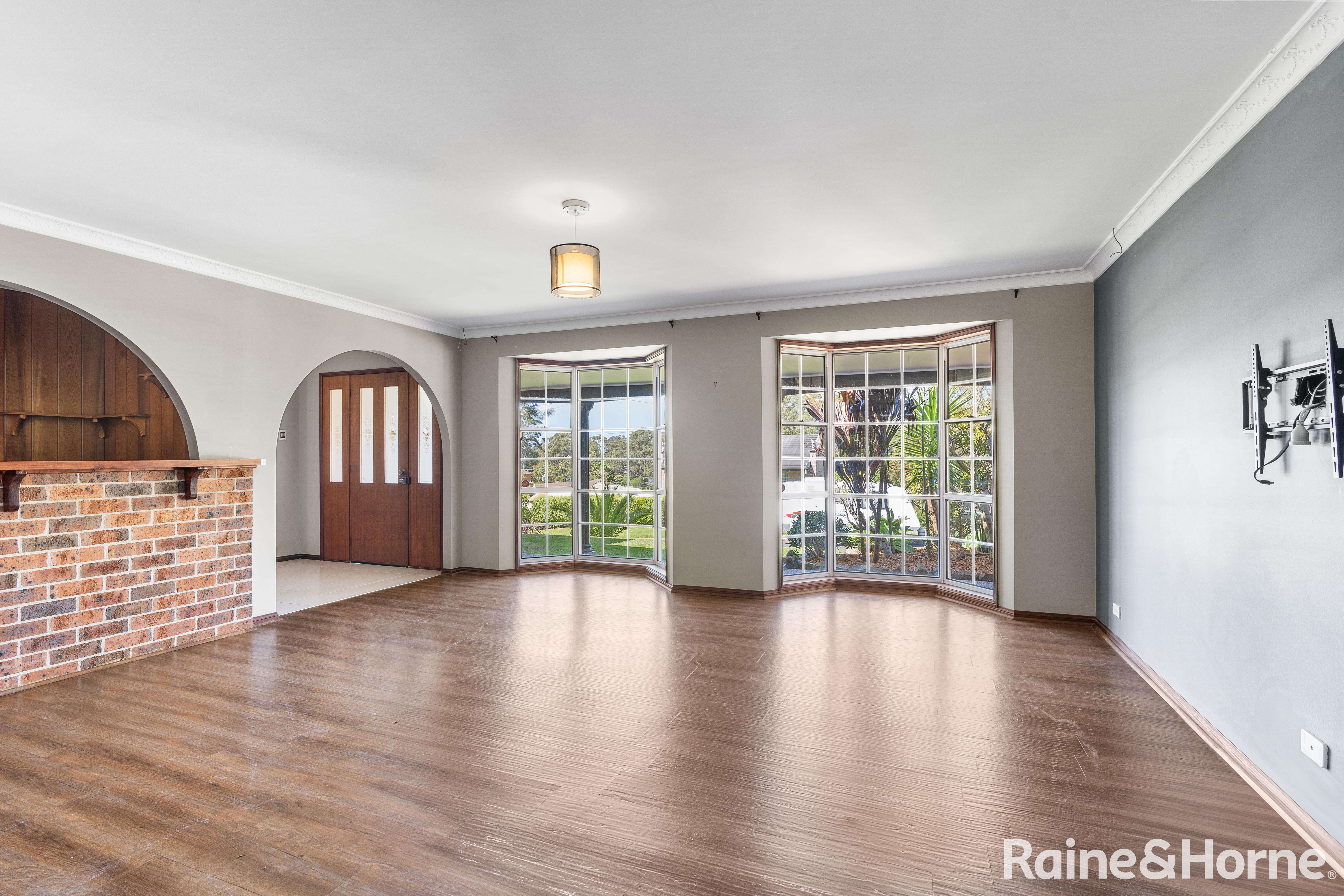 10 BUSHLAND AV, Mollymook Beach, South Coast, 0 Kuwarto, 0 Banyo, House