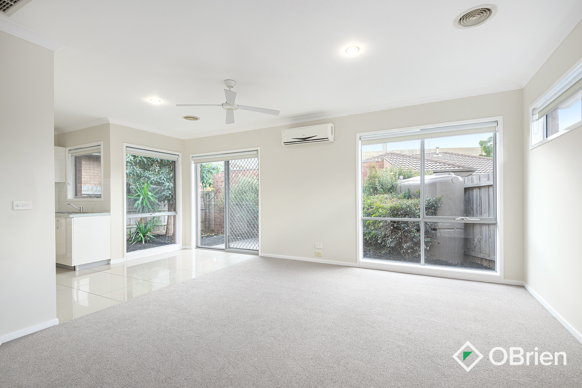 UNIT 2 2 JOLLY ST, Frankston, Mornington Peninsula, 0 રૂમ, 0 બાથરૂમ, Unit