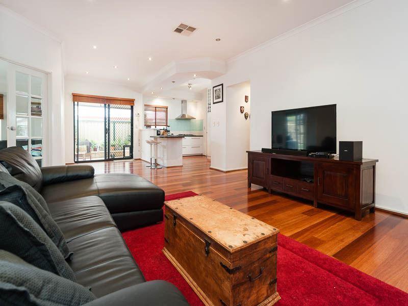 4 OXBURGH LINK, SUCCESS WA 6164, 0 Bedrooms, 0 Bathrooms, House