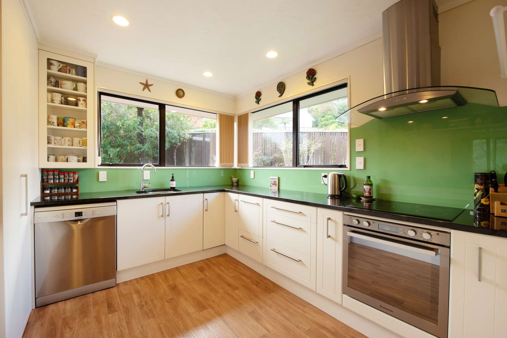 29 Gaya Grove, Ngaio, Wellington, 4 phòng ngủ, 0 phòng tắm, House