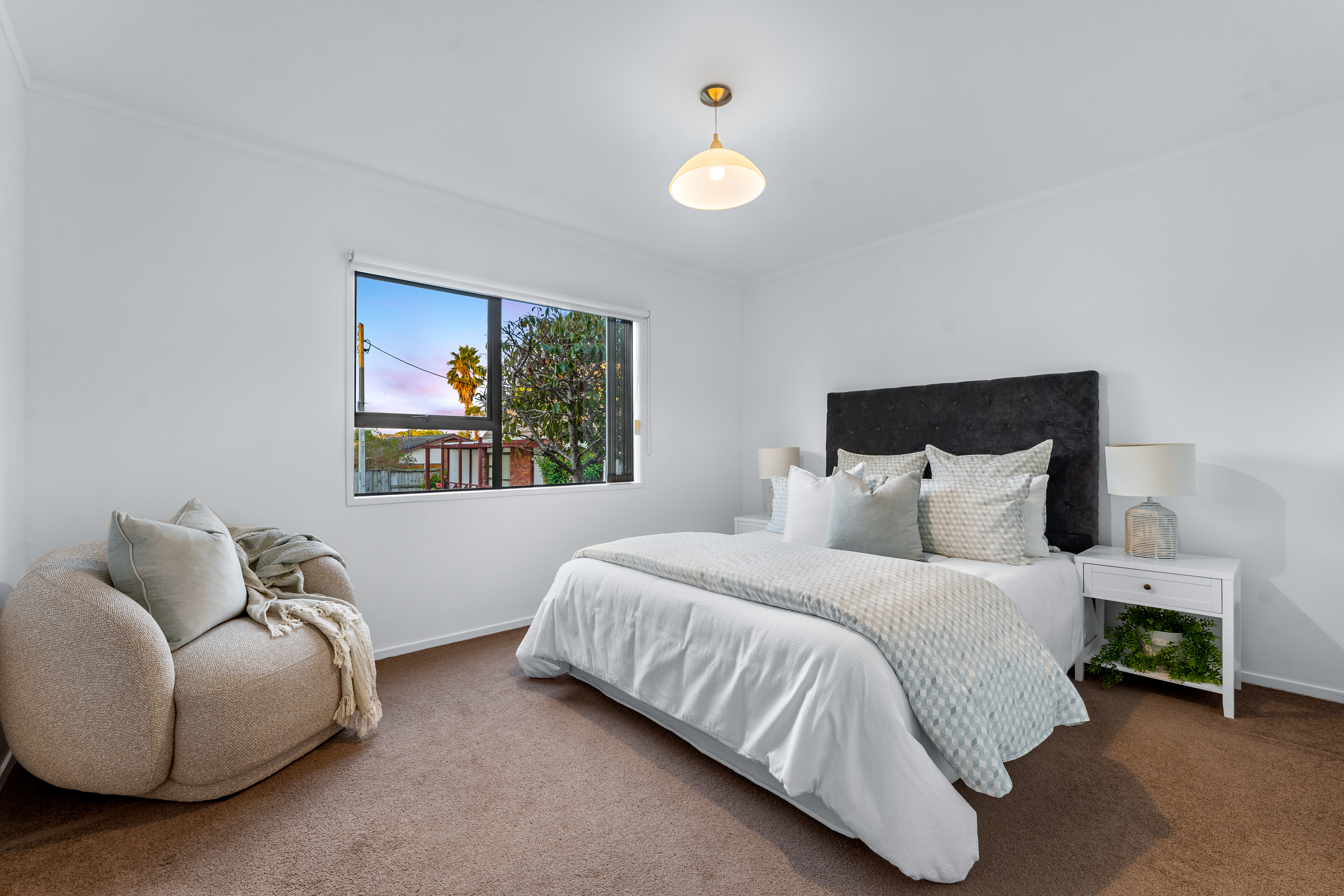 3/5a Tobruk Crescent, Milford, North Shore City, 2 રૂમ, 1 બાથરૂમ, House