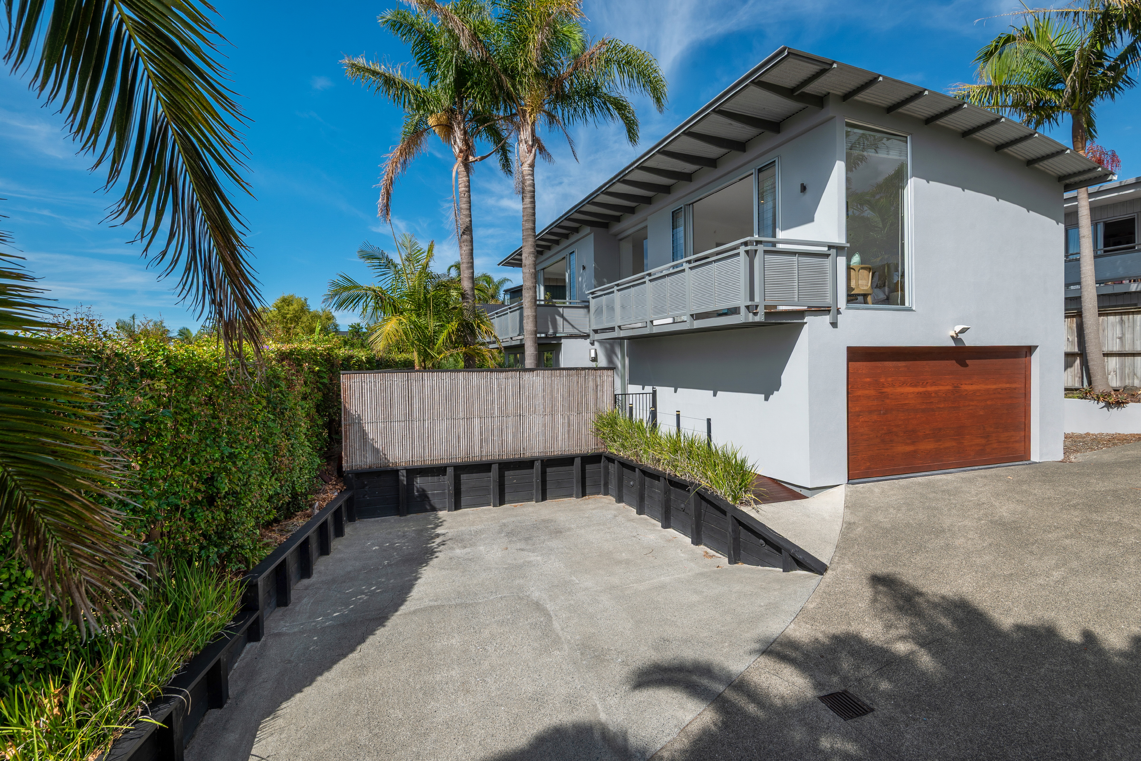 1/598 Beach Road, Rothesay Bay, North Shore City, 4 Kuwarto, 2 Banyo, House