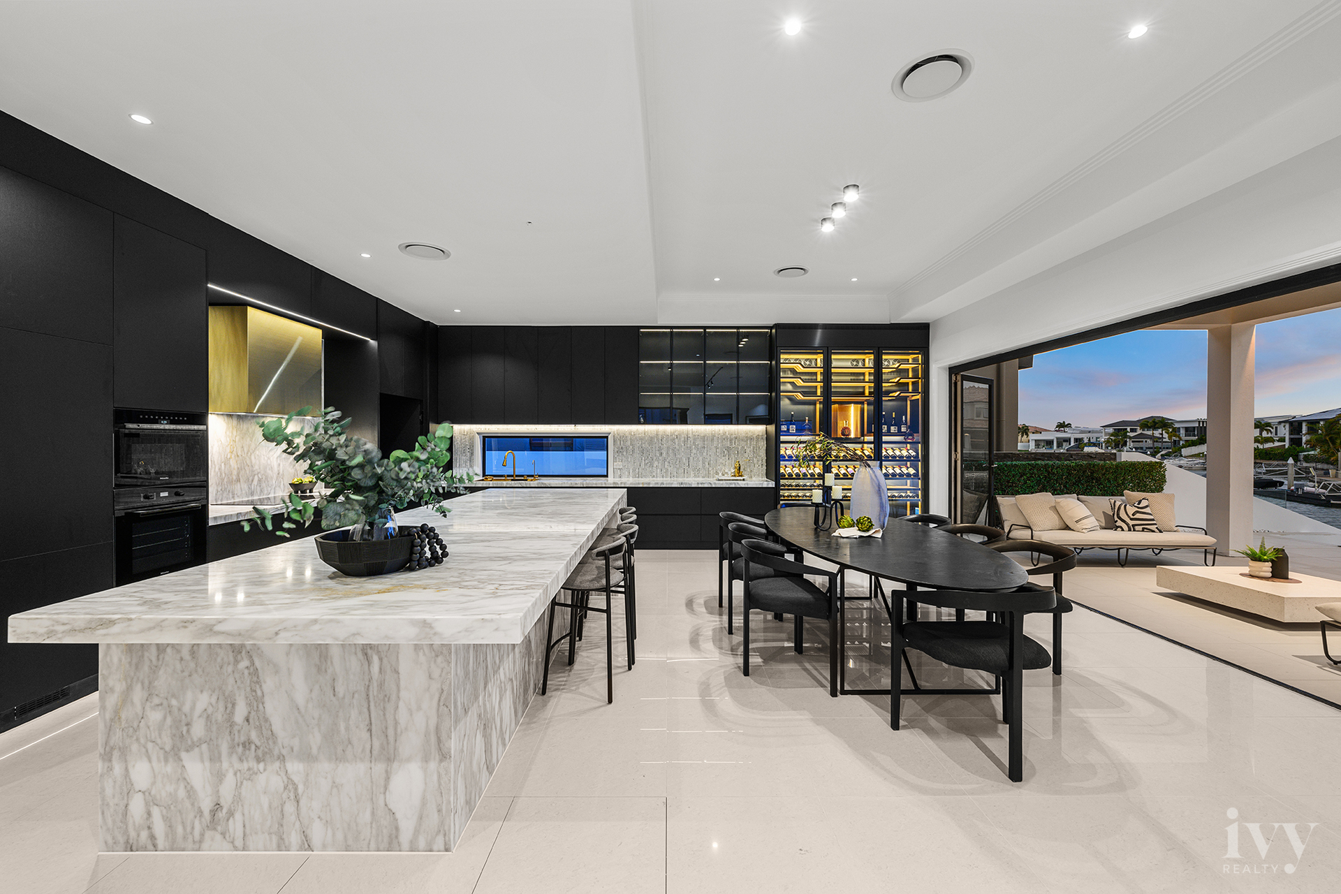 5 ROYAL ALBERT CR, Paradise Point, Gold Coast, 0部屋, 0バスルーム, House