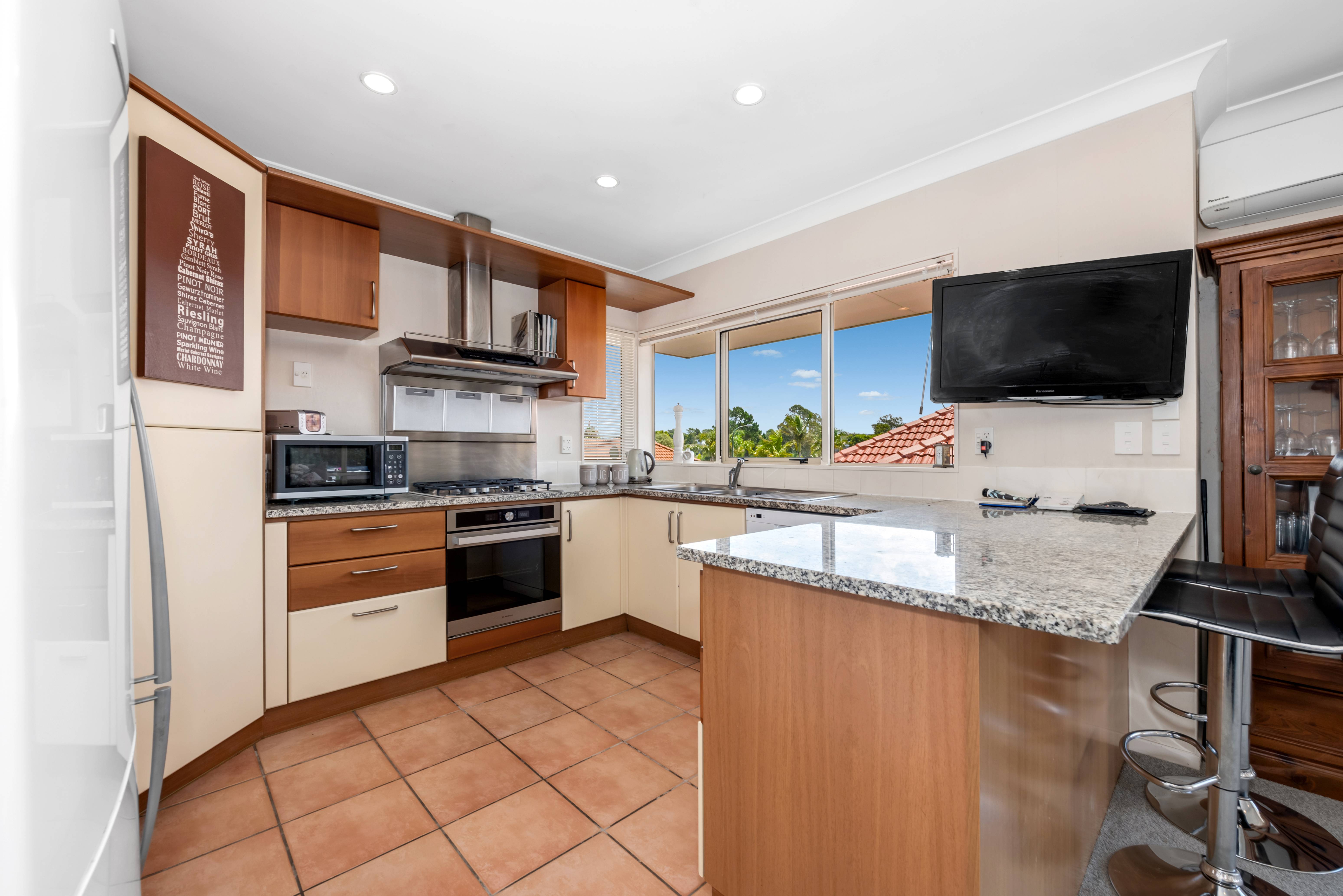 33 Gillett Place, Botany Downs, Manukau City, 3 कमरे, 2 बाथरूम, House