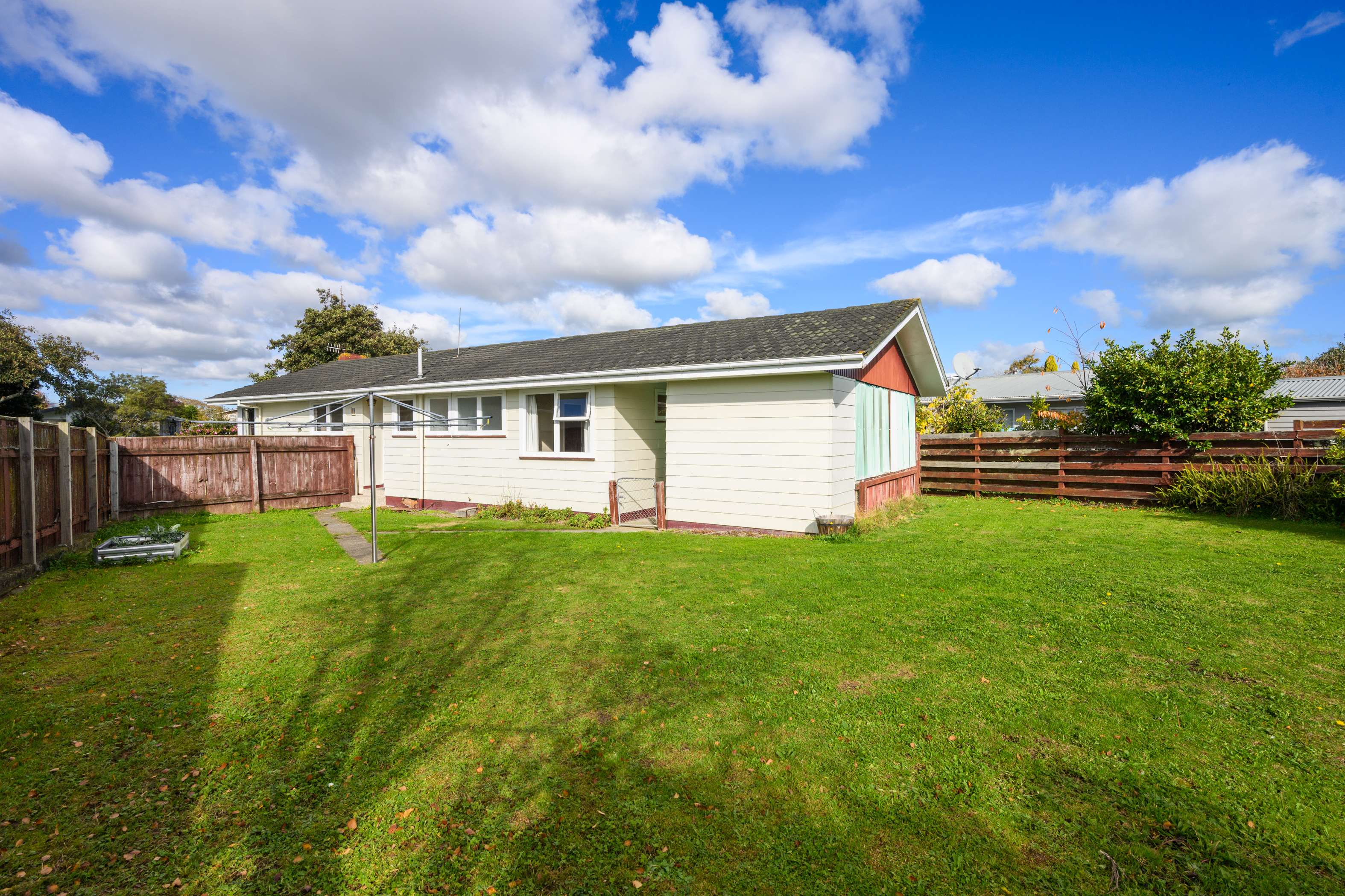 98 Apollo Parade, Milson, Palmerston North City, 3 habitaciones, 1 baños, House