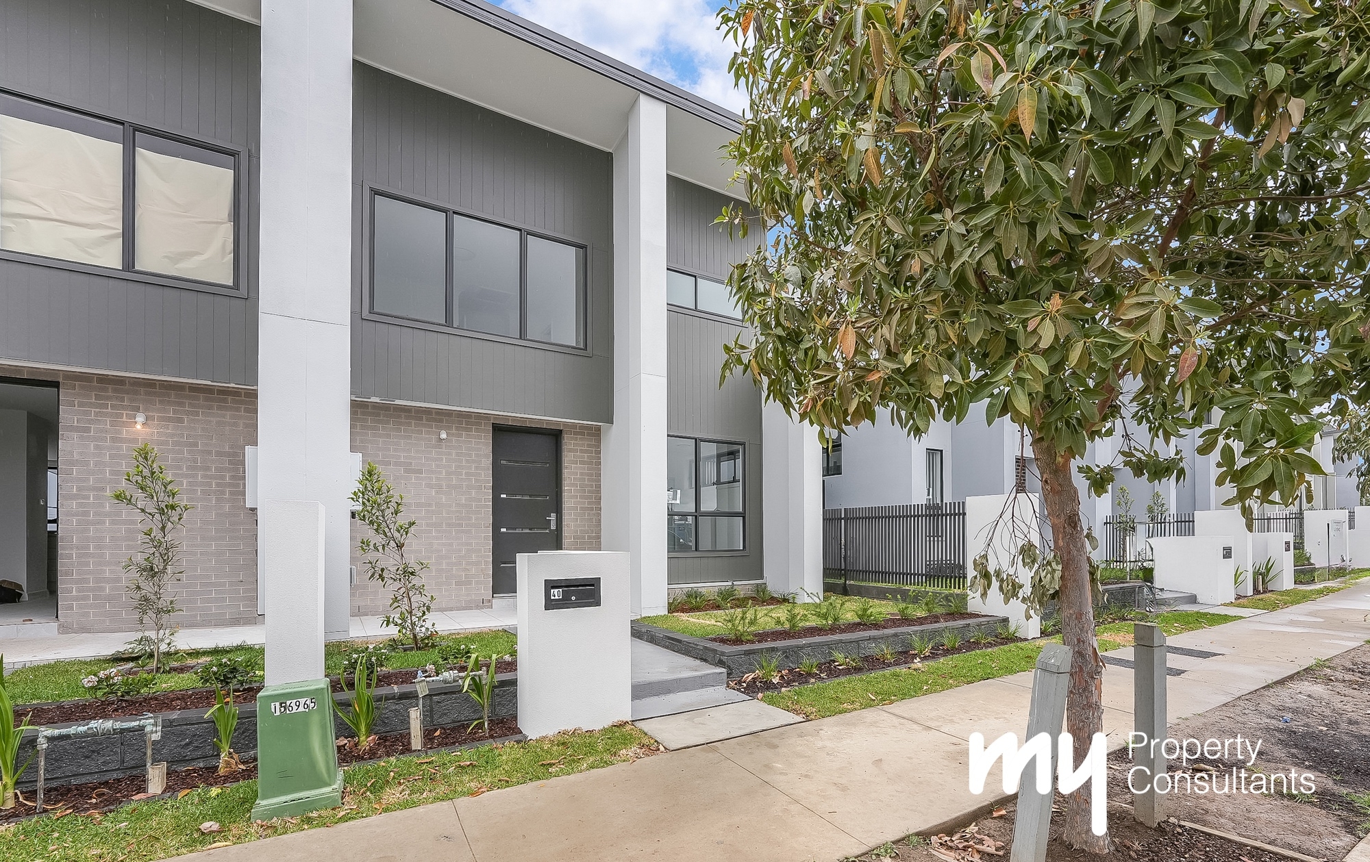 40 LOWNDES DR, Oran Park, Macarthur Region, 0 rūma, 0 rūma horoi, Townhouse