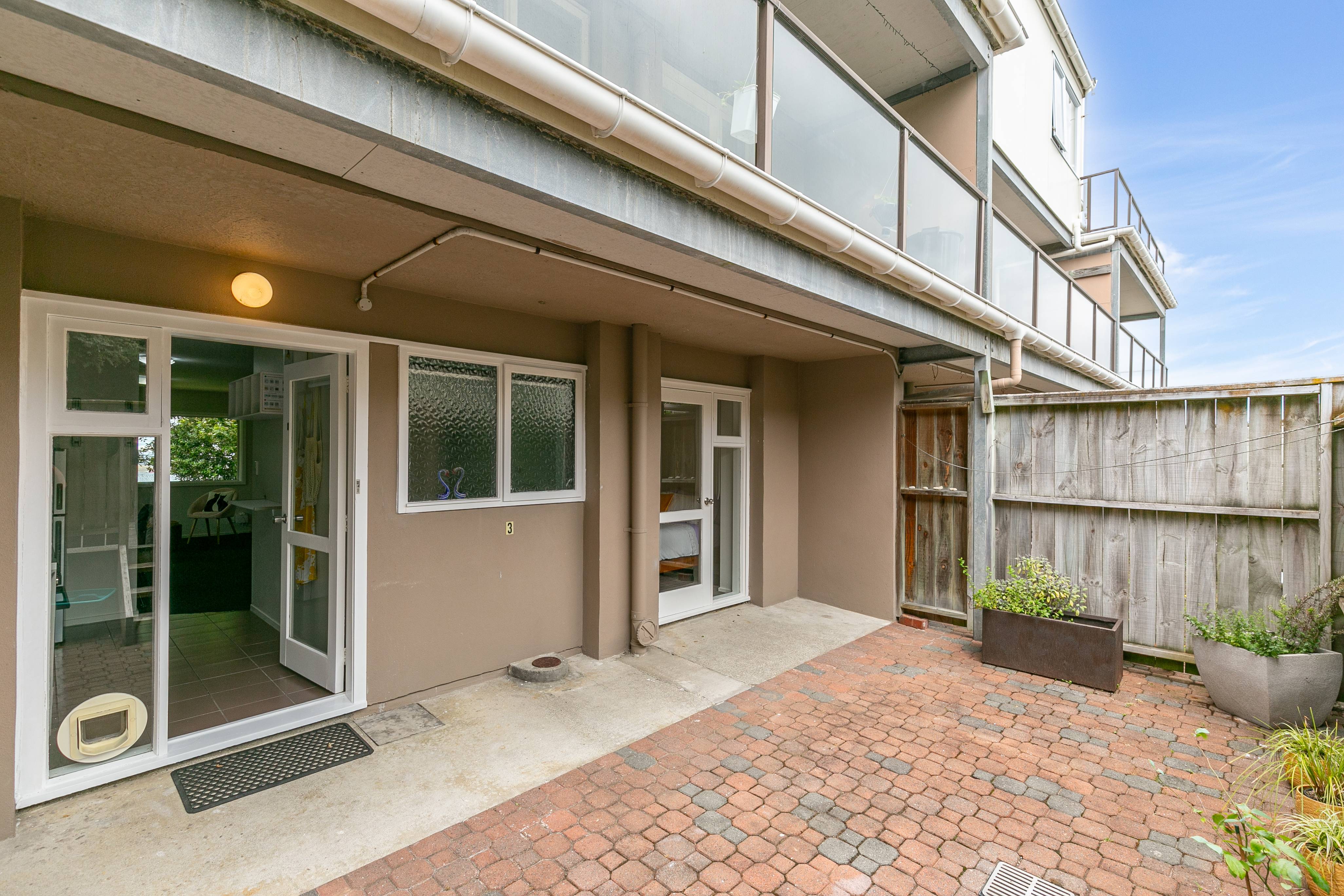 3/21 Duchess Place, Maupuia, Wellington City, 2 Bedrooms, 1 Bathrooms, House