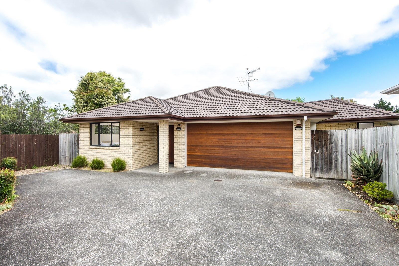 Residential  Mixed Housing Suburban Zone