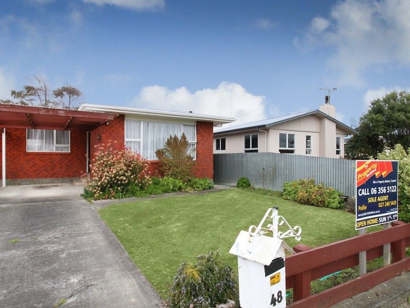 48 Herbert Avenue, Cloverlea, Palmerston North, 2 ਕਮਰੇ, 1 ਬਾਥਰੂਮ