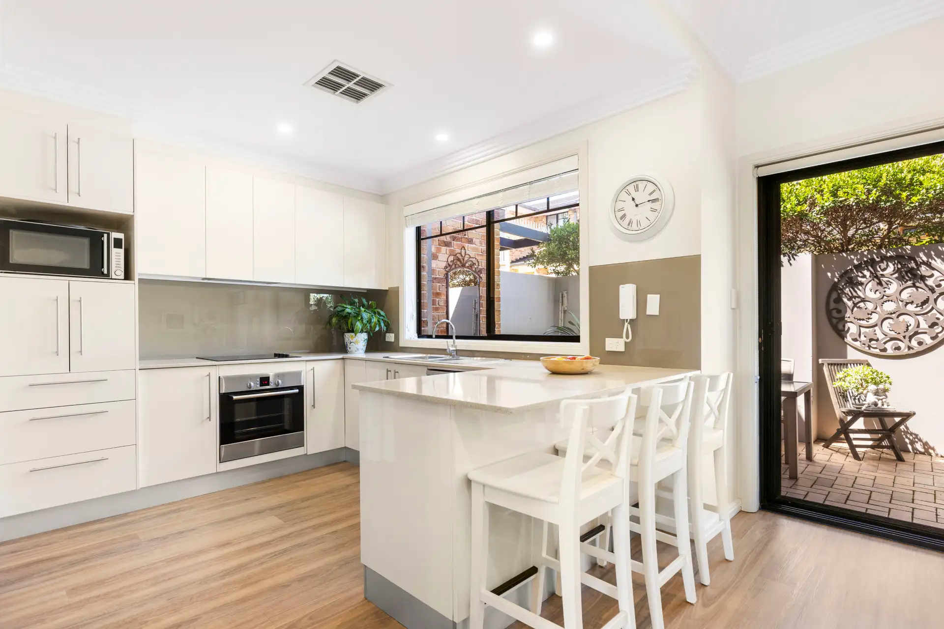 CAR ABELA UNIT 3 10-14 MARION ST, Gymea, Sutherland Shire, 0房, 0浴, Townhouse