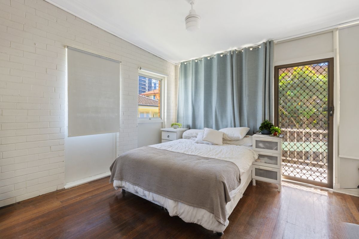 STURT LODGE UNIT 1 15-17 GEORGE AV, Broadbeach, Gold Coast, 0 રૂમ, 0 બાથરૂમ, Unit