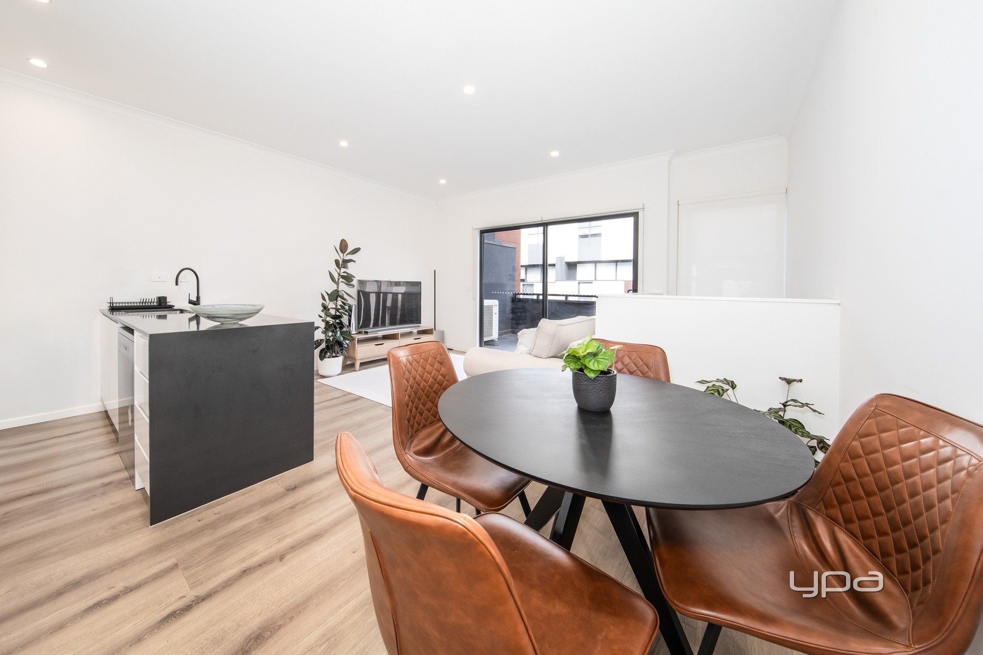 55 KAVANAGH CR, Keilor Downs, North West Melbourne, 0房, 0浴, Townhouse