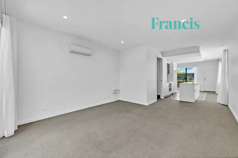 GATEWAY 20 MAX JACOBS AV, WRIGHT ACT 2611, 0 Kuwarto, 0 Banyo, Townhouse