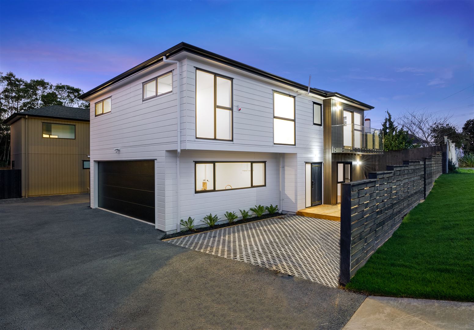 Residential  Mixed Housing Urban Zone