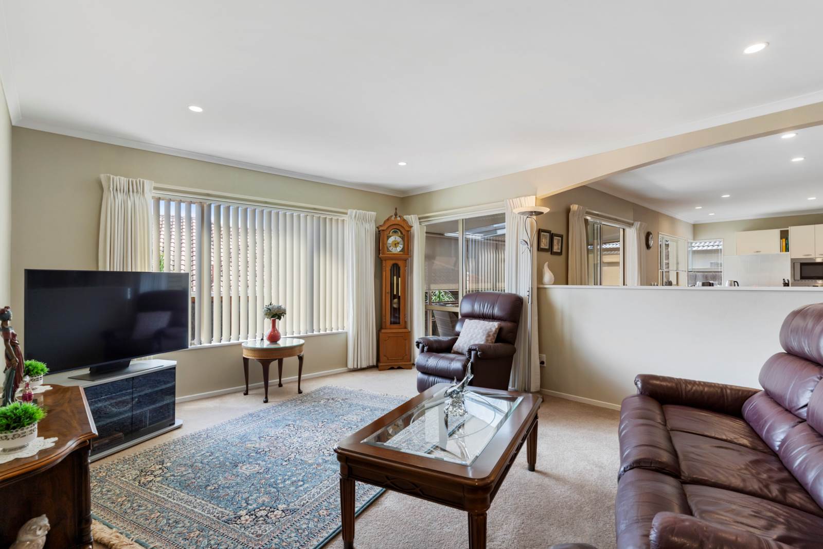 2/9 Balbriggan Rise, Dannemora, Manukau City, 3房, 2浴, House