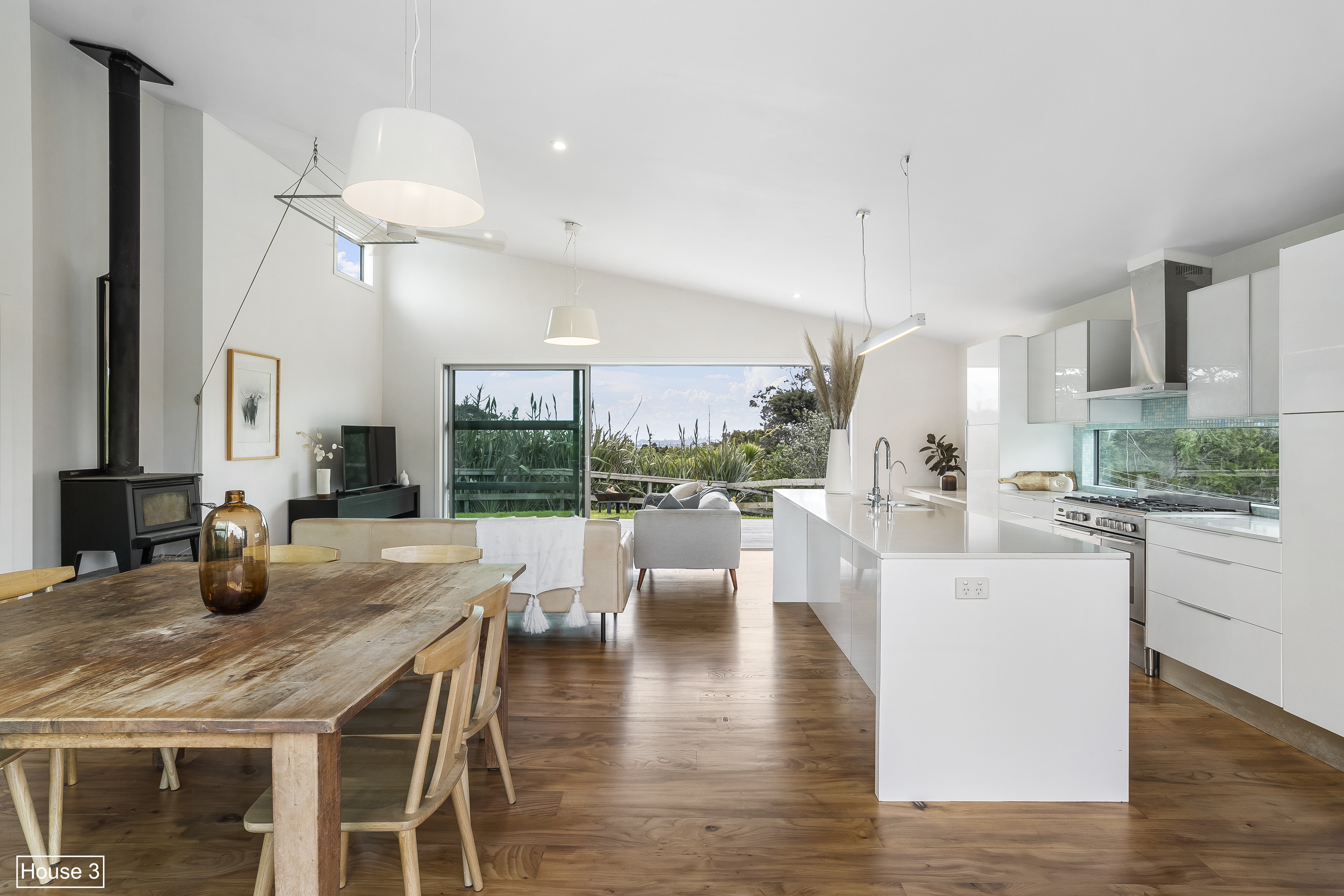 48 Christian Road, Swanson, Waitakere City, 6房, 3浴, House