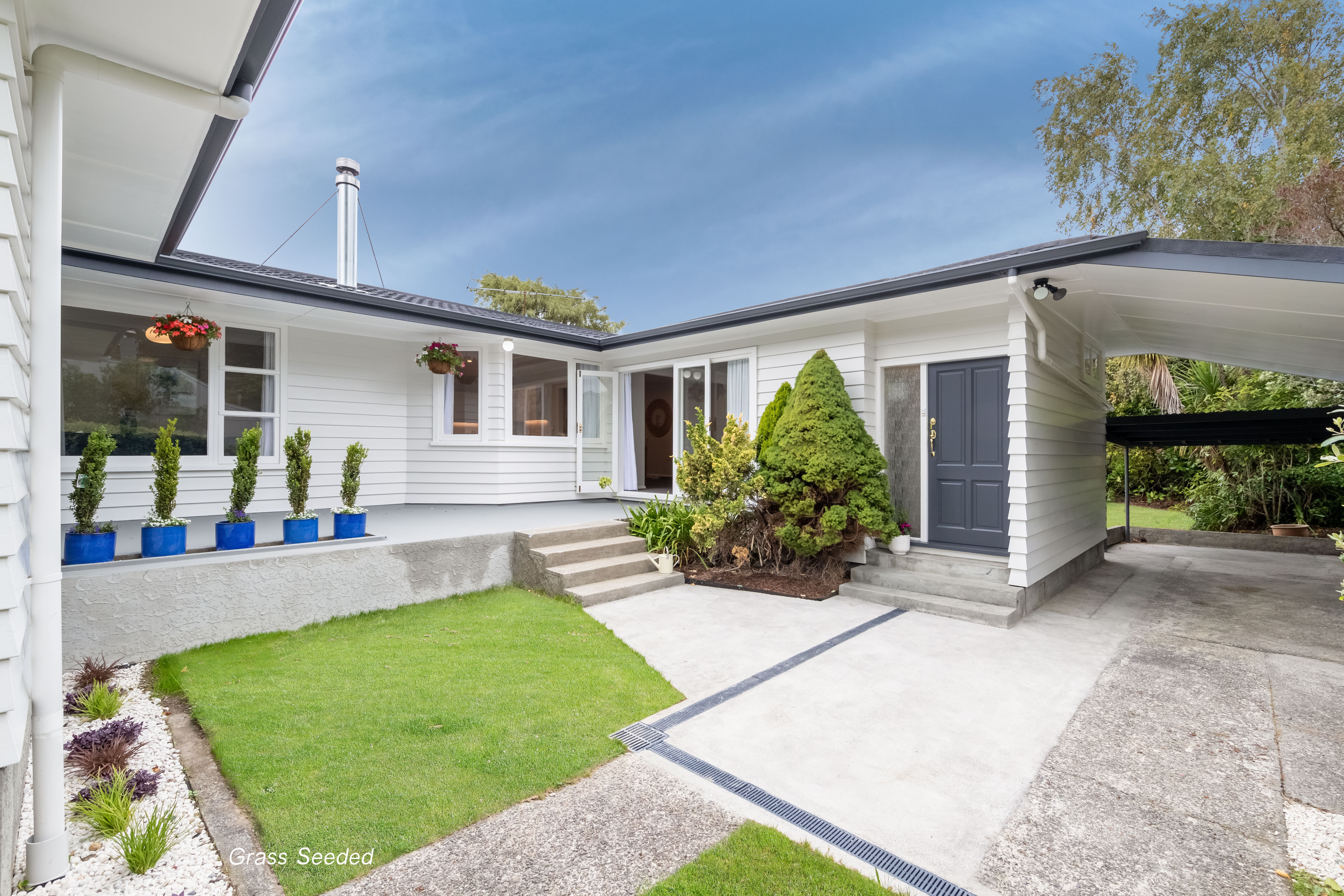 32 Field Street, Silverstream