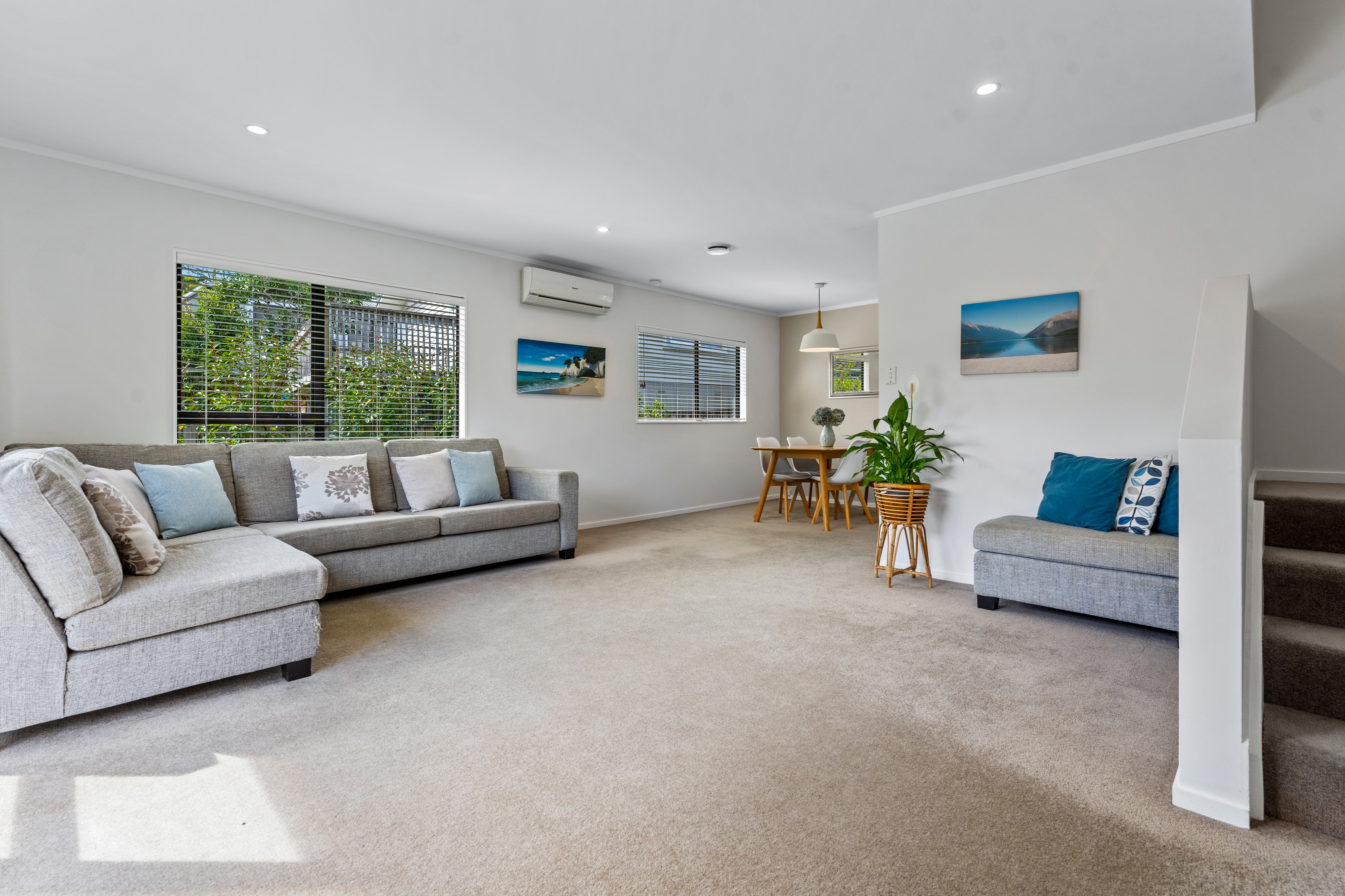 2/13 Heather Place, Sunnynook, North Shore City, 3 침실, 1 욕실, House