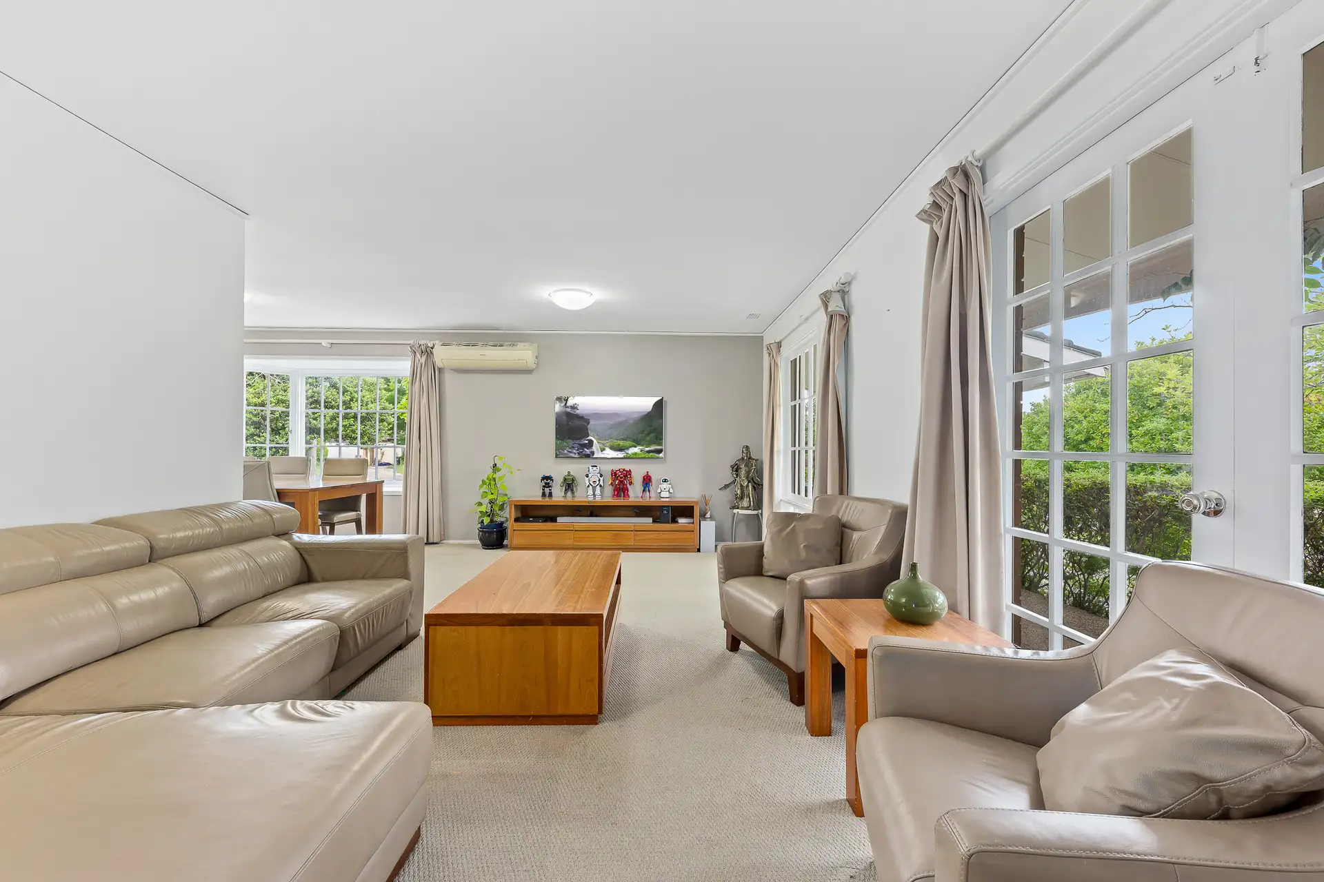 82 ARCADIAN CCT, Carlingford, Parramatta (Northwest suburbs), 0 rūma, 0 rūma horoi, House