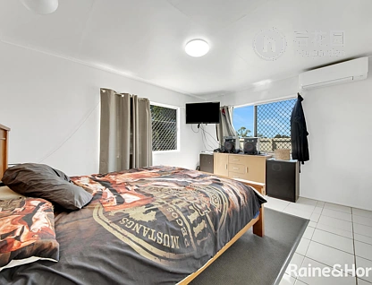 14 BALFOUR ST, MOUNT LARCOM QLD 4695, 0 રૂમ, 0 બાથરૂમ, House