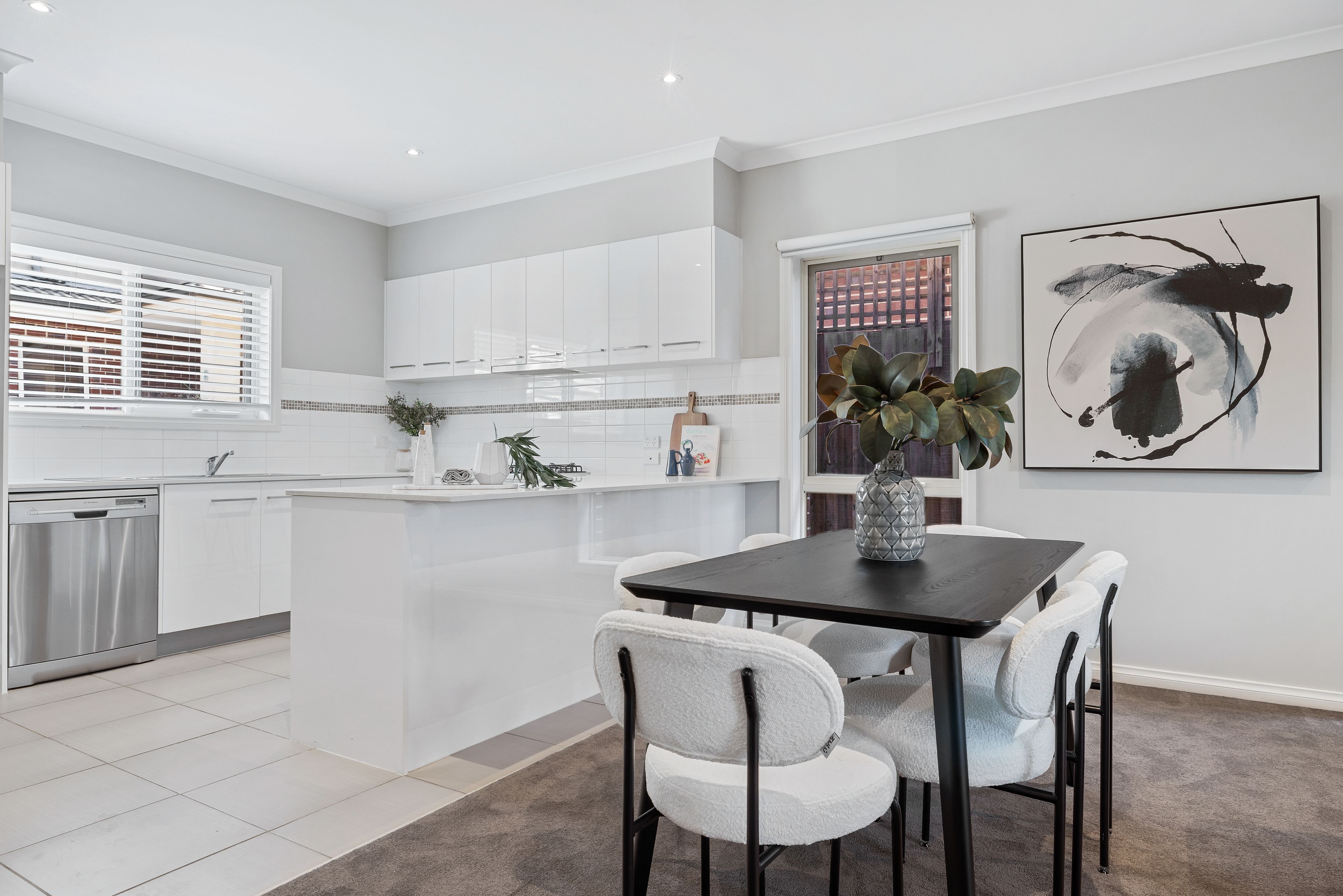 UNIT 9 48 LUSHER RD, Croydon, East Melbourne, 0房, 0浴, Townhouse