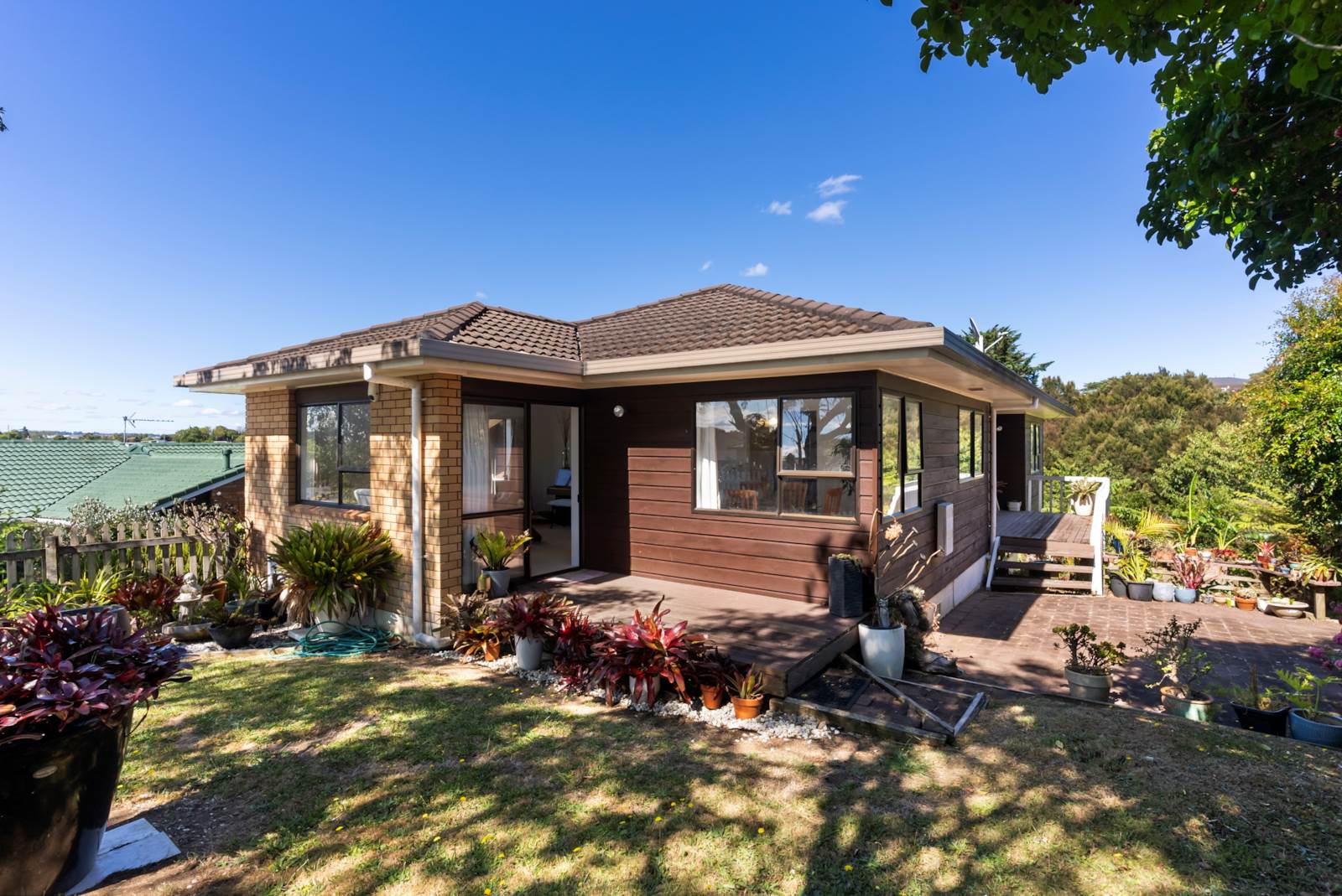 29 Pinewood Grove, Botany Downs, Manukau City, 3 ਕਮਰੇ, 2 ਬਾਥਰੂਮ, House