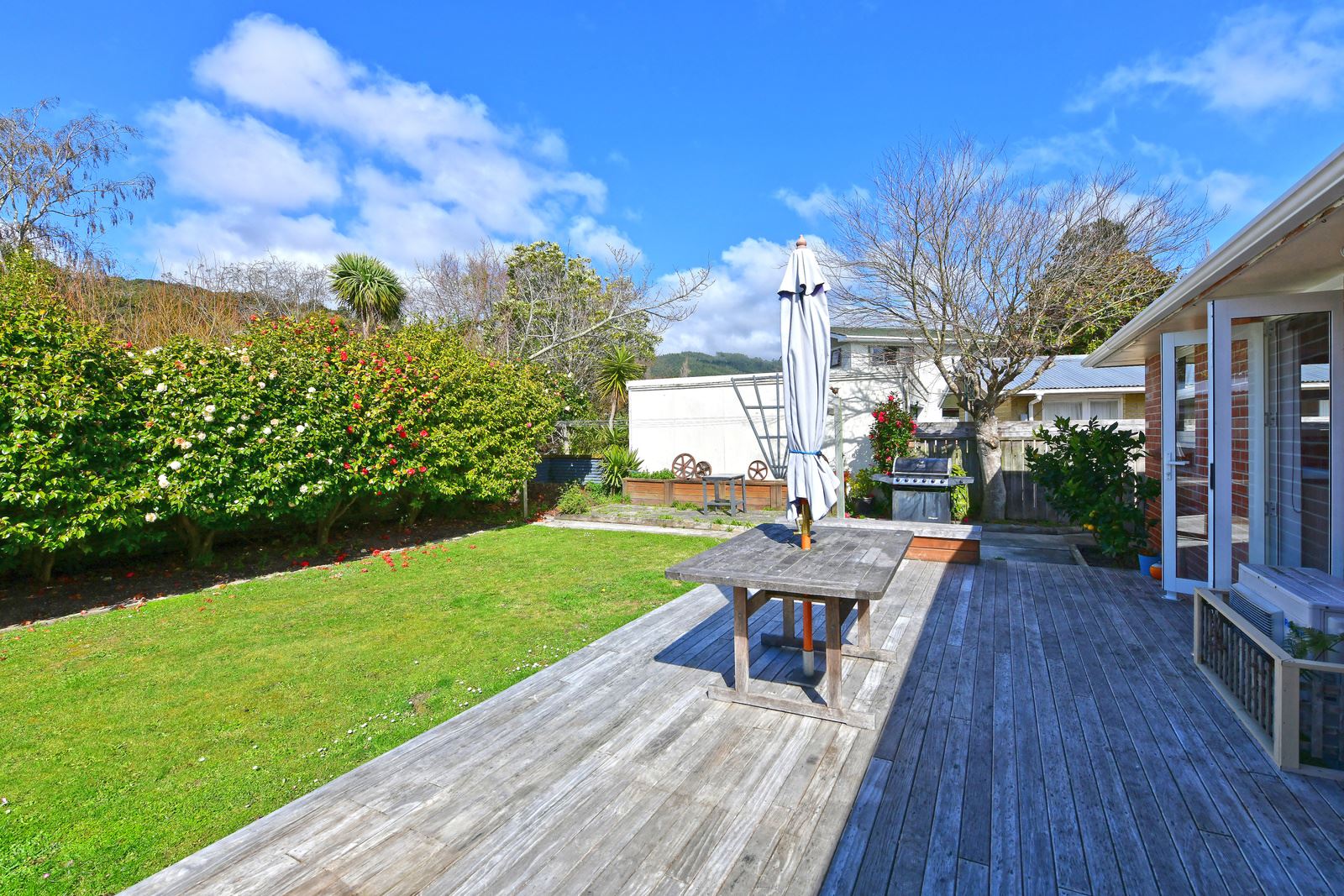 5 Deller Grove, Silverstream, Upper Hutt City, 3 Bedrooms, 1 Bathrooms