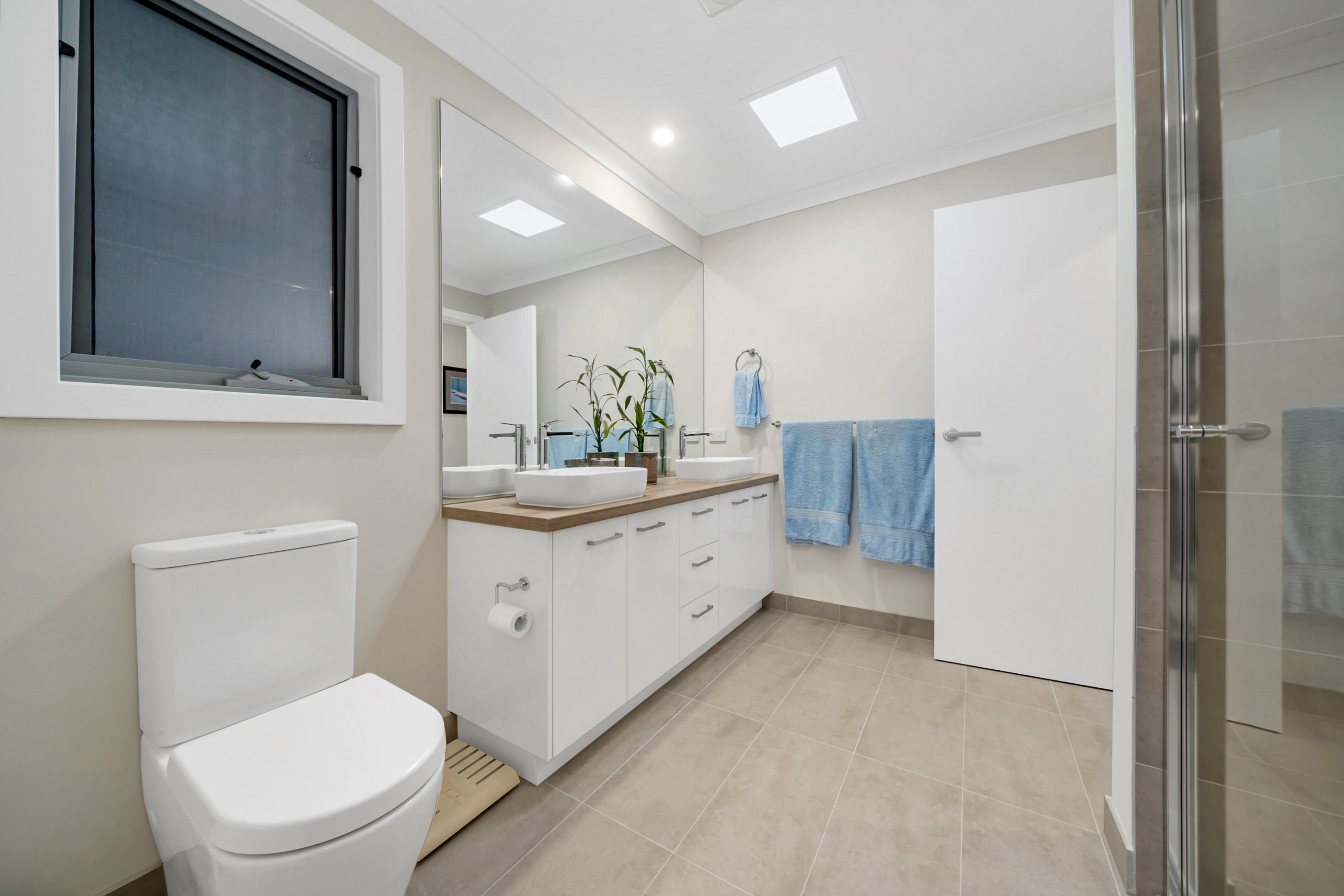 AVINGTON UNIT 946 50 SALTWATER PROM, Point Cook, South West Melbourne, 0房, 0浴, House