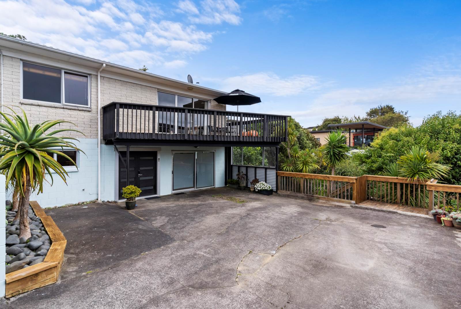 2/10 Sherie Place, Howick, Manukau City, 3 Bedrooms, 2 Bathrooms