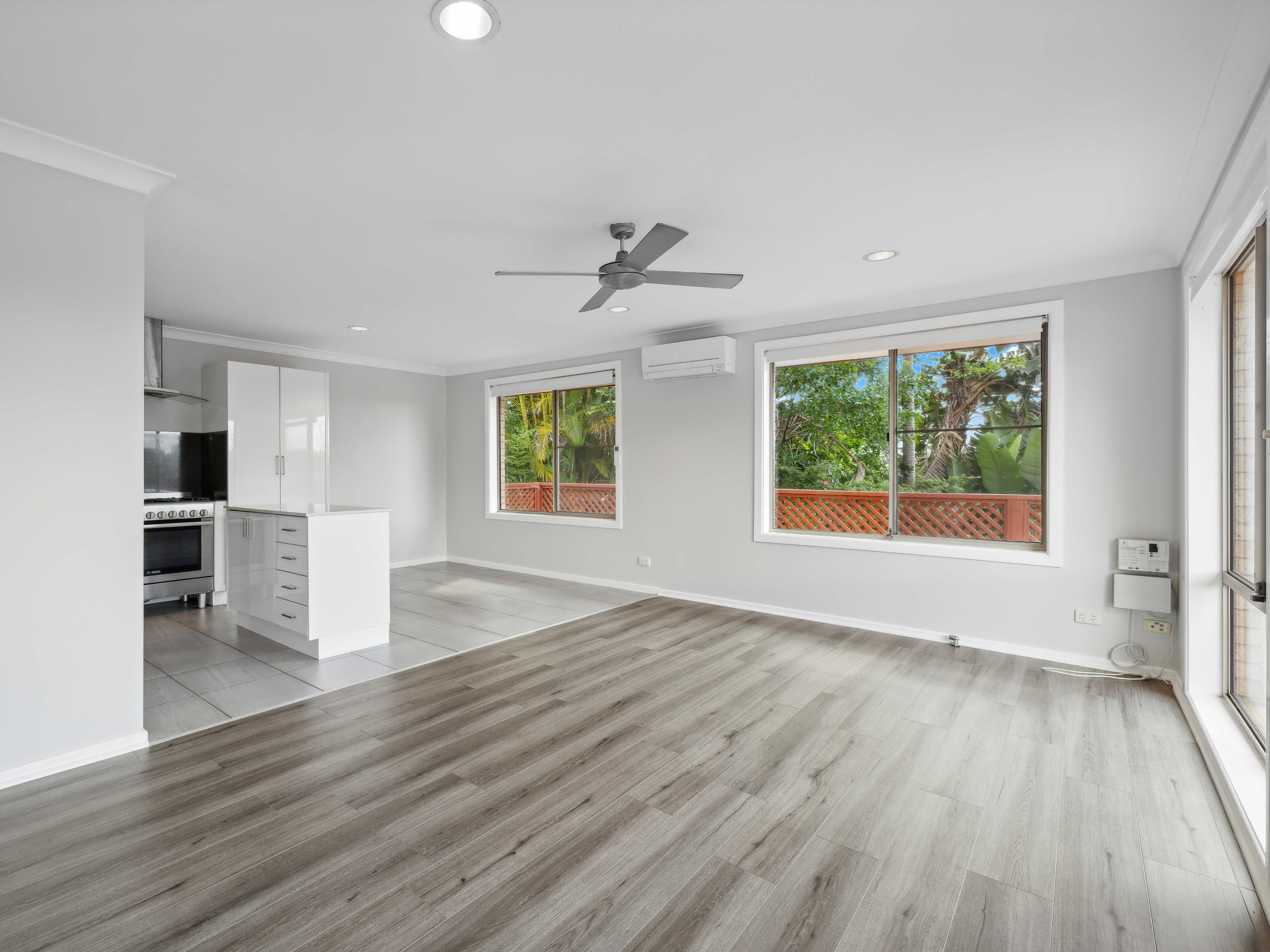 UNIT 3 15 BRUNSWICK AV, Coffs Harbour, North Coast, 0 Kuwarto, 0 Banyo, Townhouse