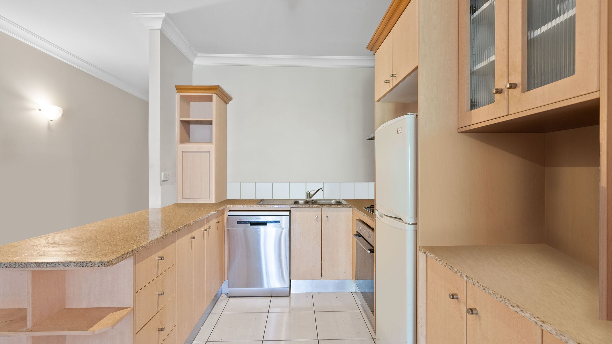2-10 GREENSLOPES ST, Cairns North, Cairns, 0 कमरे, 0 बाथरूम, Unit
