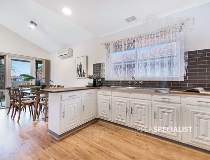 4 DEVIRA ST, DANDENONG NORTH VIC 3175, 0房, 0浴, House