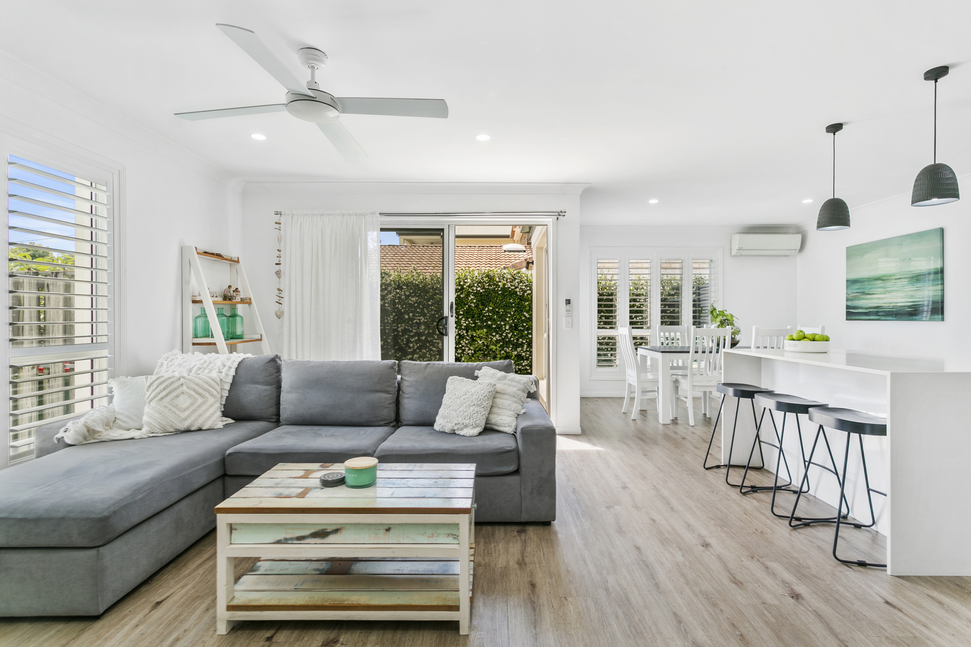 UNIT 1 38-40 ROBERT ST, Labrador, Gold Coast, 0 Bedrooms, 0 Bathrooms, Townhouse
