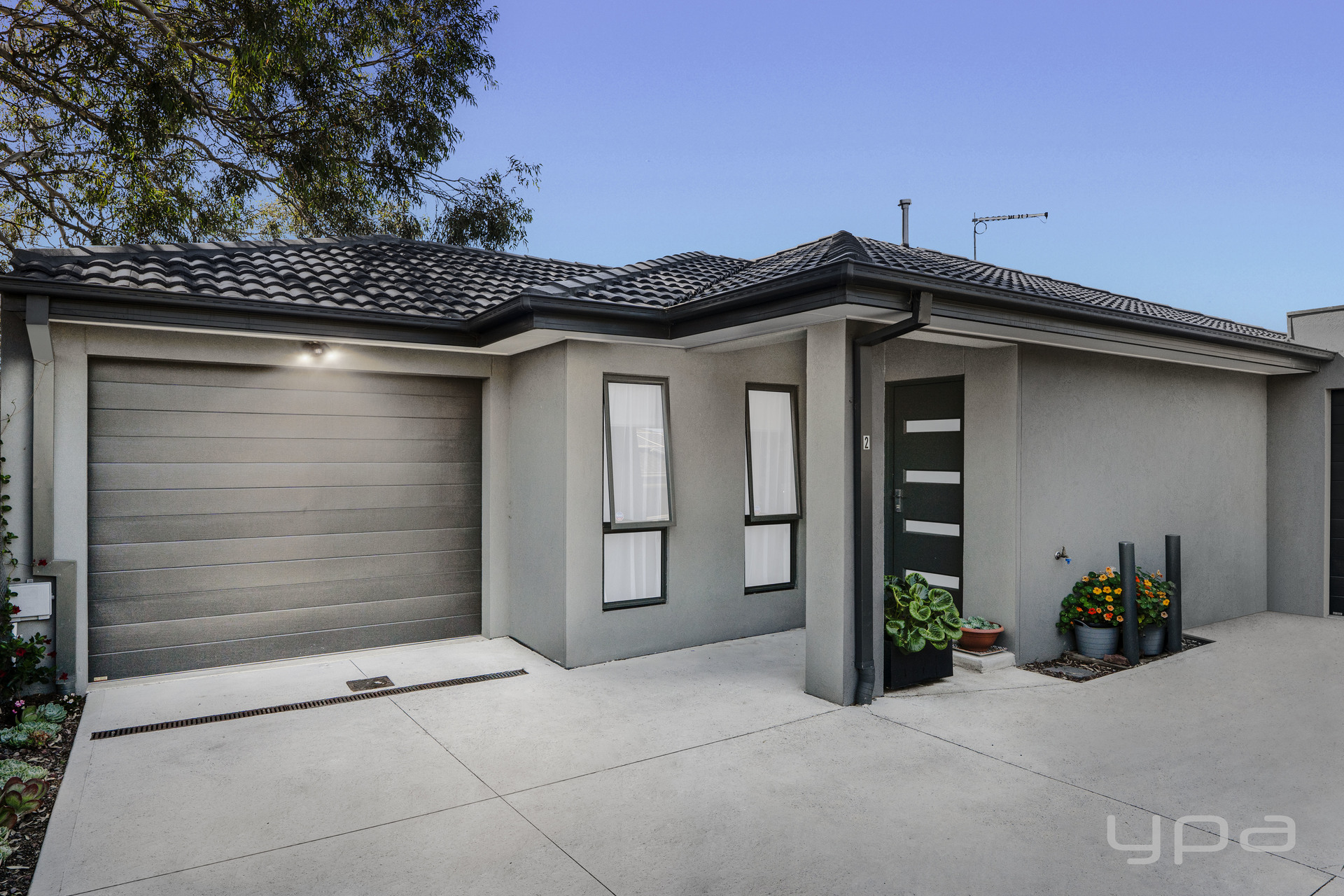 UNIT 2 12 SILVER ST, WERRIBEE VIC 3030, 0 Bedrooms, 0 Bathrooms, House
