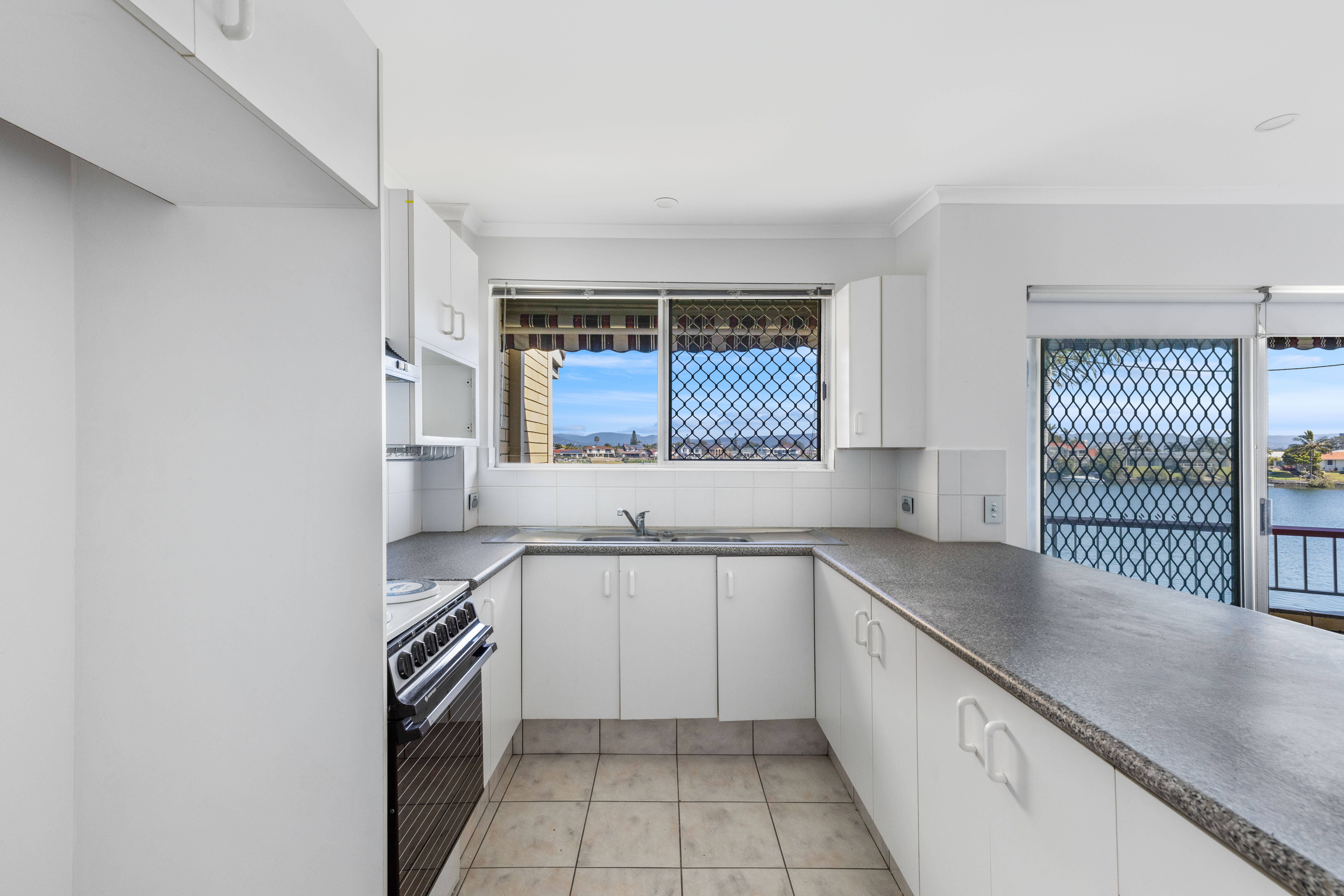TAMARINO LODGE UNIT 10 29 DUET DR, MERMAID WATERS QLD 4218, 0 Bedrooms, 0 Bathrooms, Unit