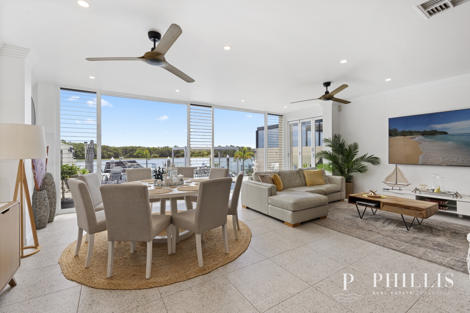 PLUMERIA 7106 MARINE DR EAST, Hope Island, Gold Coast, 0部屋, 0バスルーム, House
