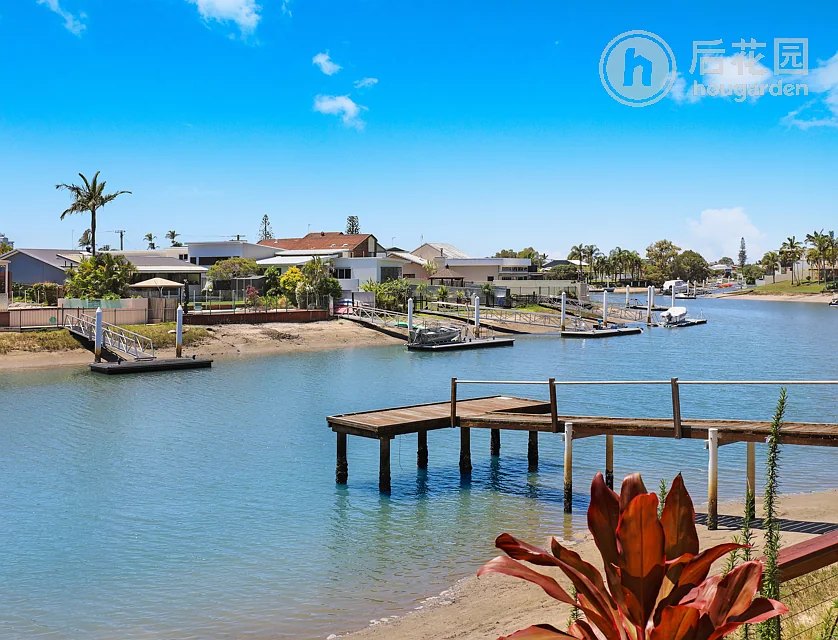 Unit 1/81 GOONAWARRA DRIVE, MOOLOOLABA, 0 slaapkamers, 0 badkamers, Townhouse