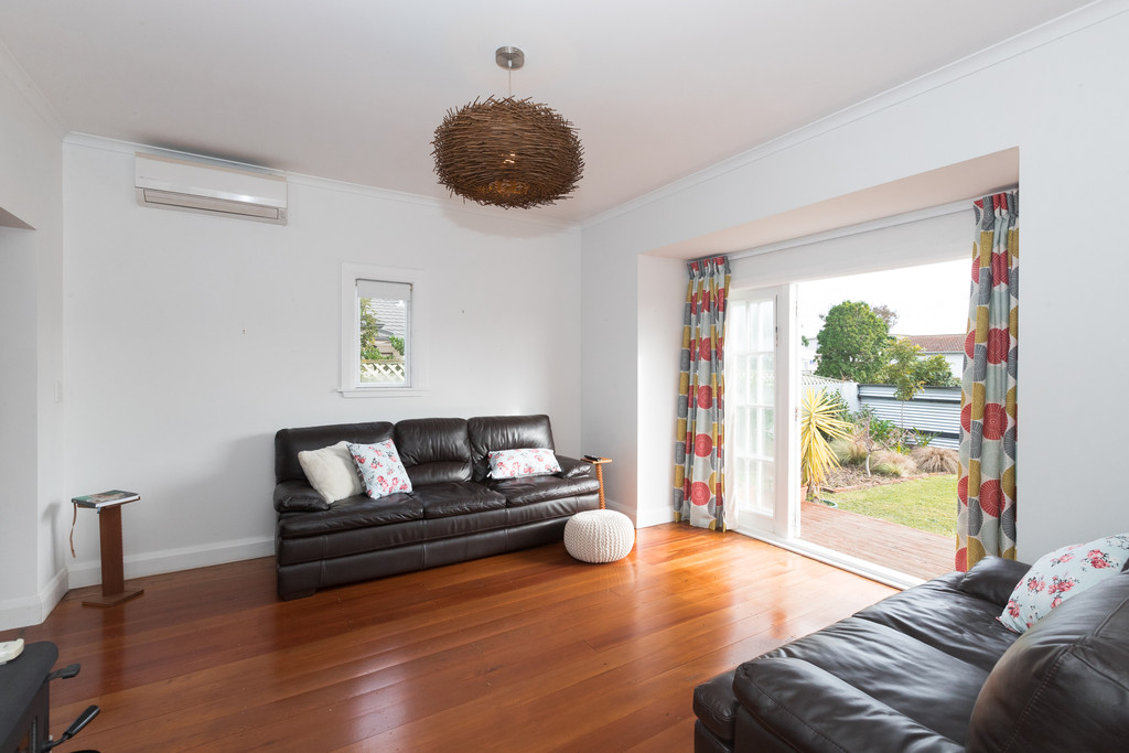 36 Puriri Terrace, Roslyn, Palmerston North City, 3 habitaciones, 1 baños