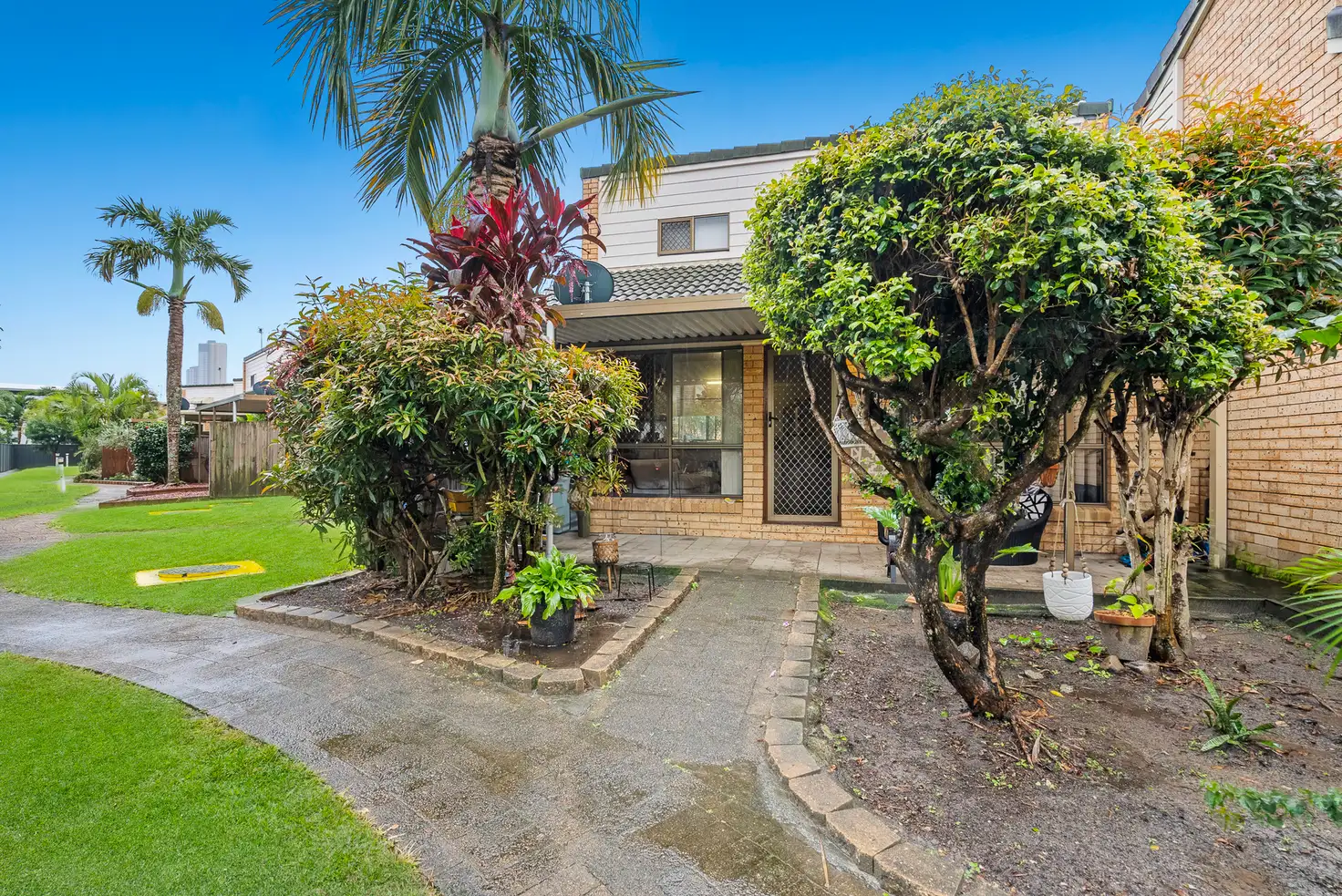 MERMAID BEACH HAWAIIAN VILLAGE 30 SPORTSMAN AV, Mermaid Beach, Gold Coast, 0 Bedrooms, 0 Bathrooms, Townhouse