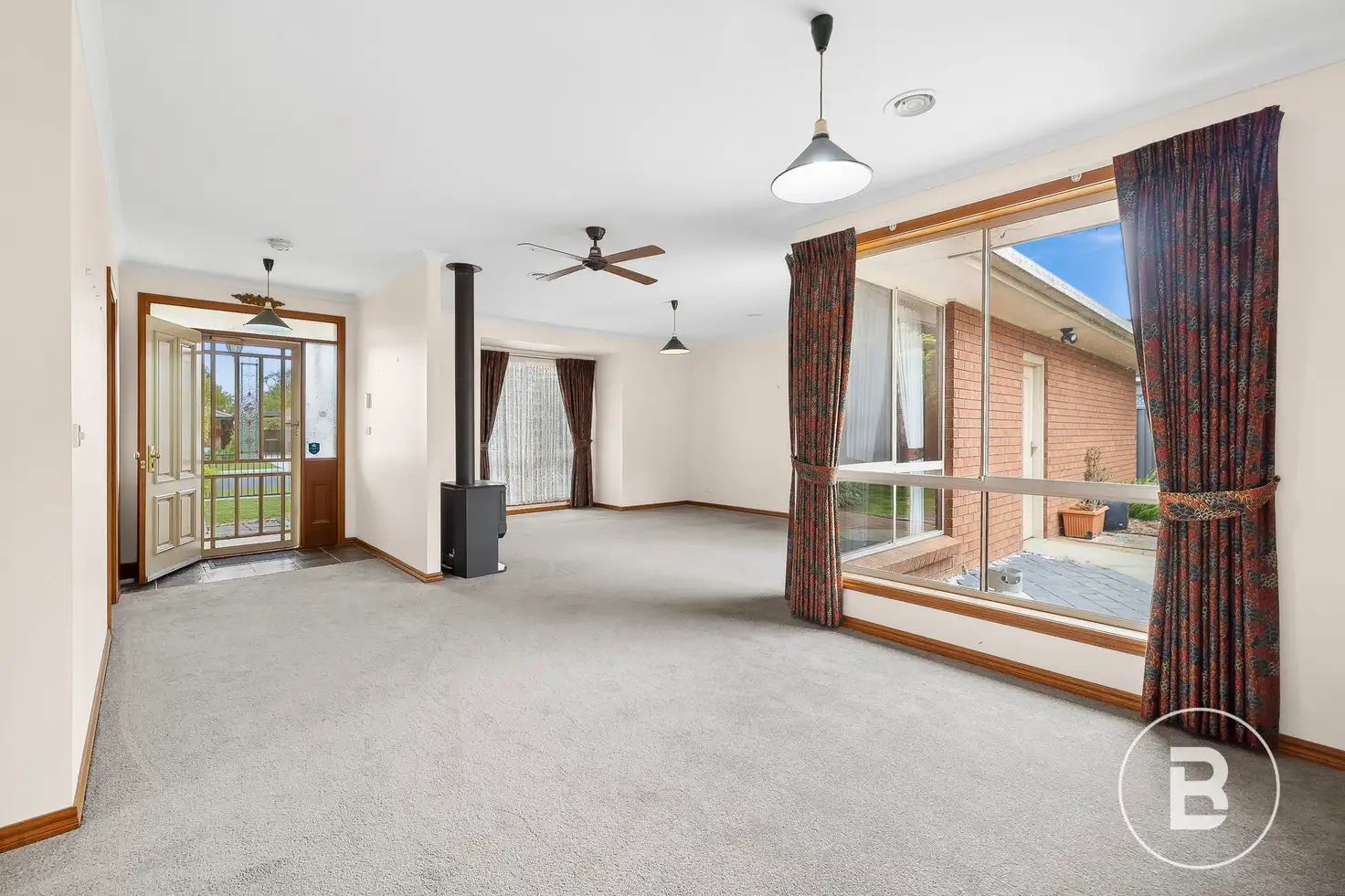 16 ROBERTSON DR, ALFREDTON VIC 3350, 0 Schlafzimmer, 0 Badezimmer, House