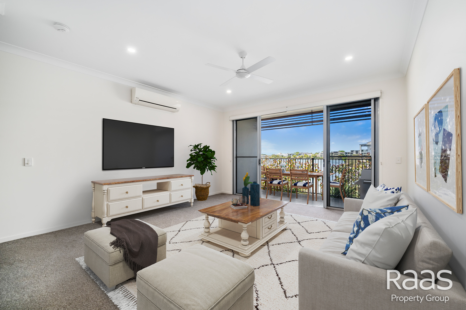 EMERALD LAKES QUAY NORTH UNIT 24 3028 THE BOULEVARD, Carrara, Gold Coast, 0 rūma, 0 rūma horoi, Townhouse