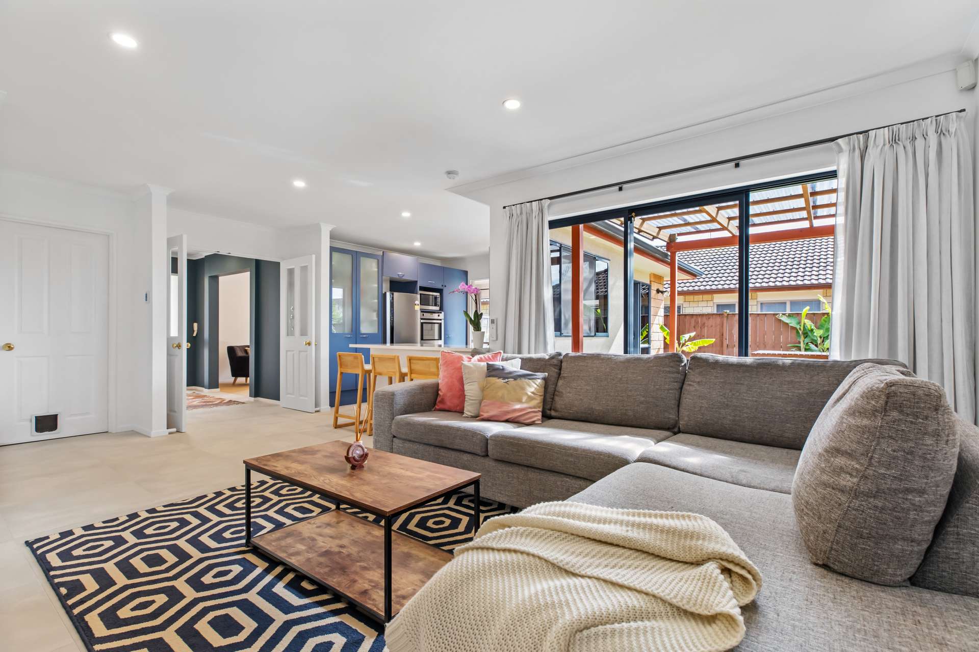 9 Croftview Road, Wattle Downs, Manukau City, 4 Bedrooms, 2 Bathrooms