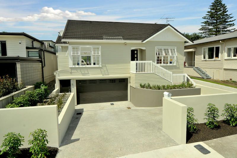 Residential  Mixed Housing Urban Zone