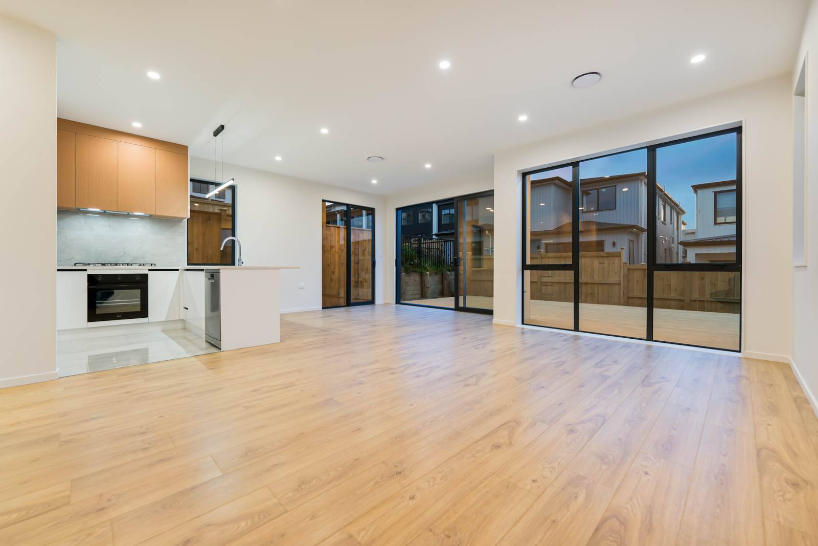 17 Sagitta Drive, Flat Bush, Manukau City, 4 غرف, 0 حمامات, House