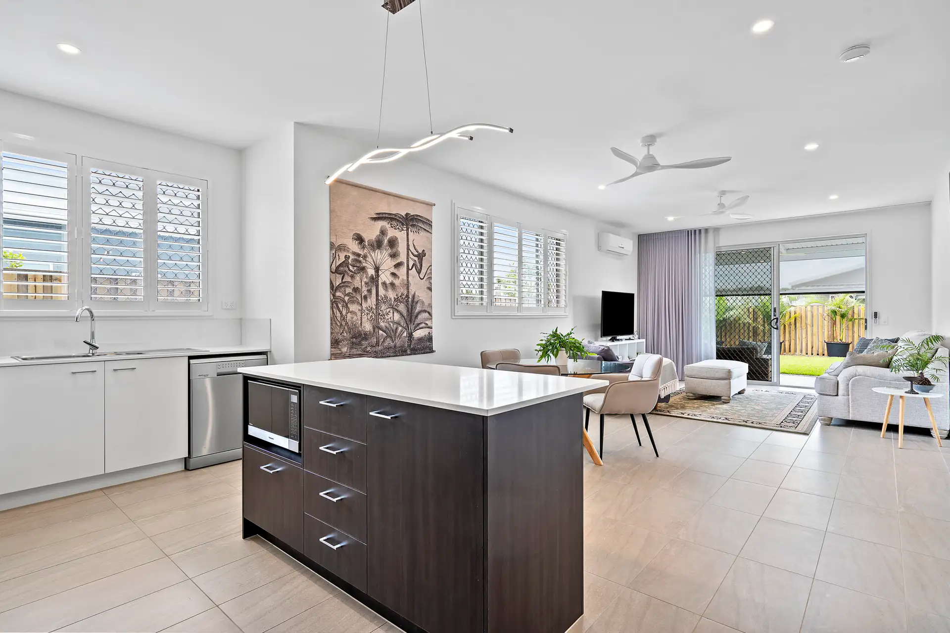 216 TIDE AV, Maroochydore, Sunshine Coast, 0 rūma, 0 rūma horoi, Townhouse