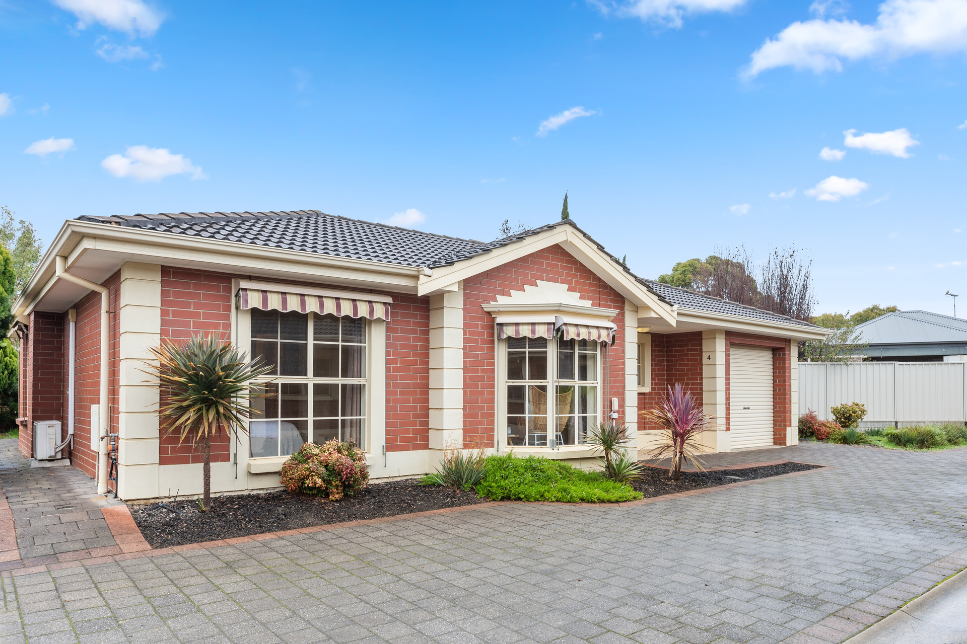 HOUSING DIVERSITY NEIGHBOURHOOD
