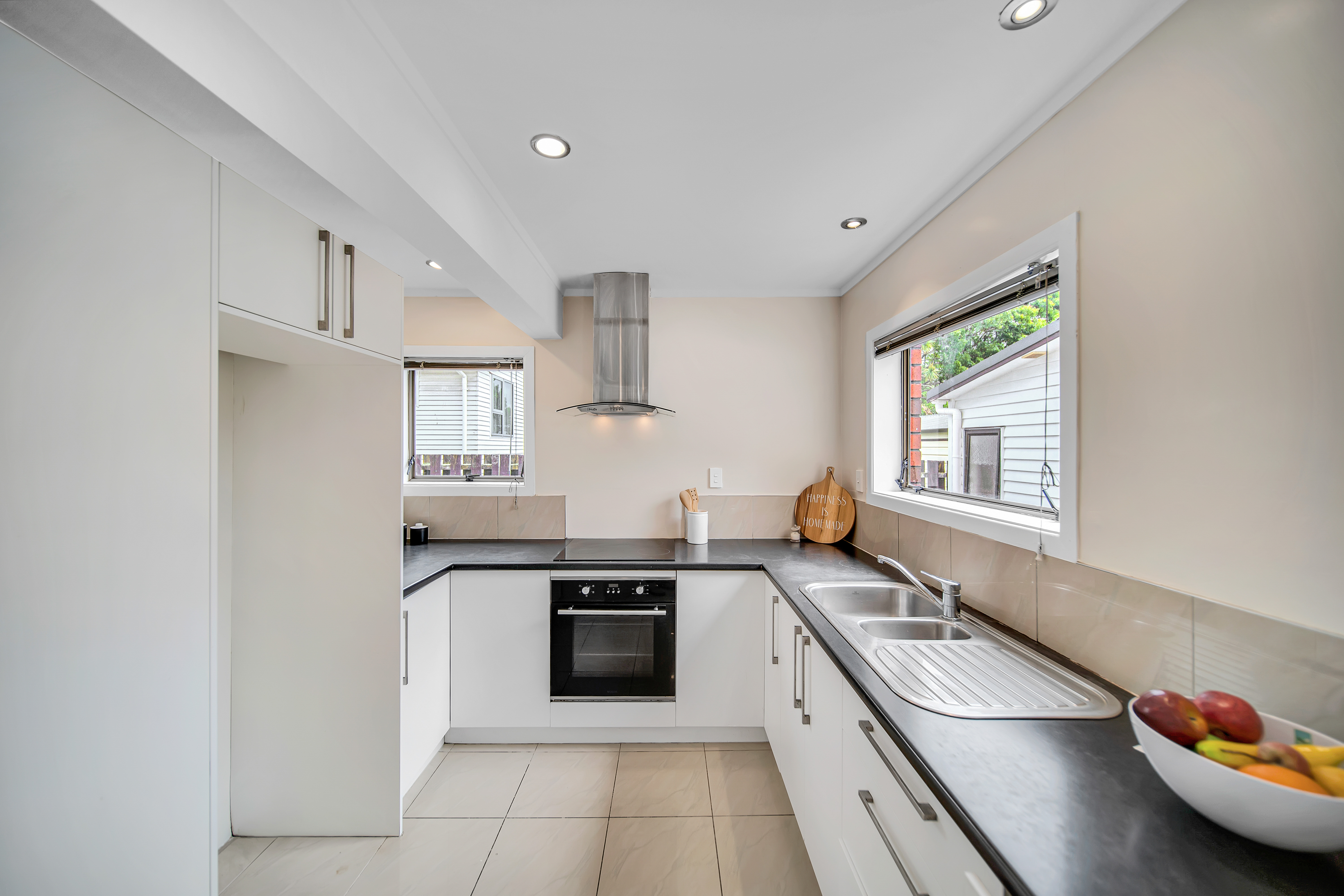 12 Ronald Place, Manurewa, Manukau City, 6部屋, 2バスルーム, House