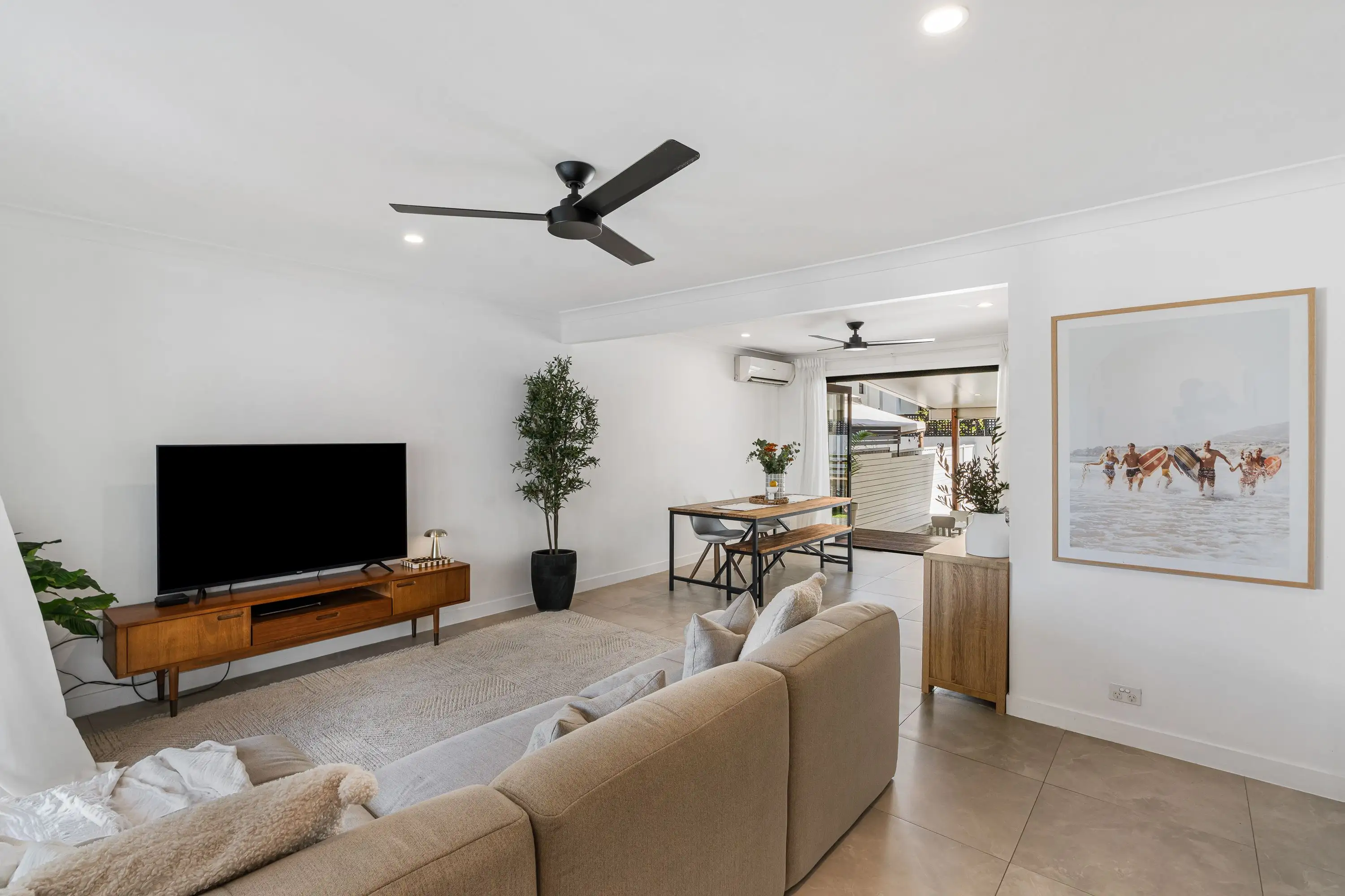 BENWAY LODGE UNIT 27 2-34 KARBUNYA ST, Mermaid Waters, Gold Coast, 0 Bedrooms, 0 Bathrooms, Townhouse